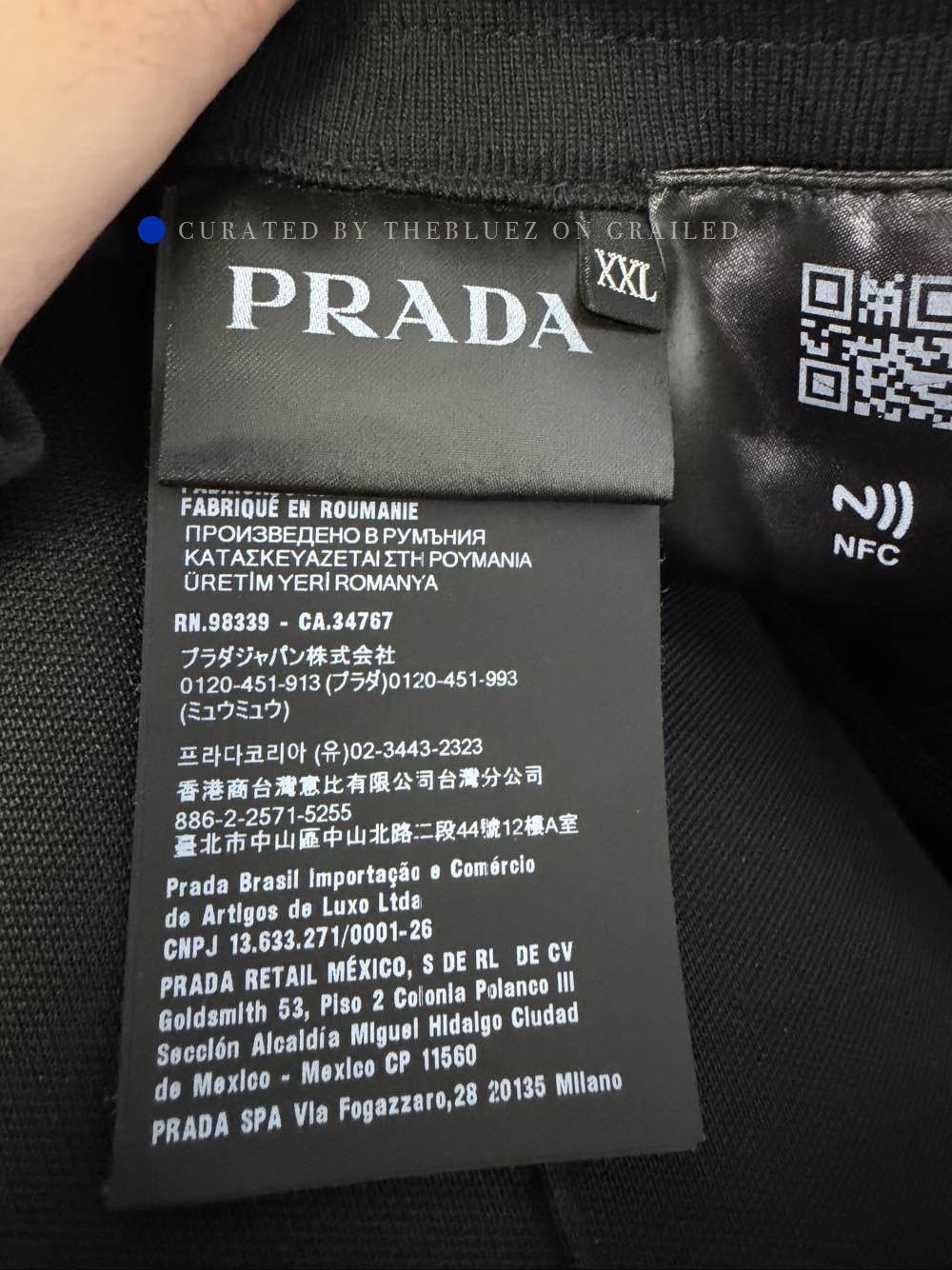 Prada Stylish Black Sweatshorts with Logo Patch Size US 38 / EU 54 - 4 Thumbnail