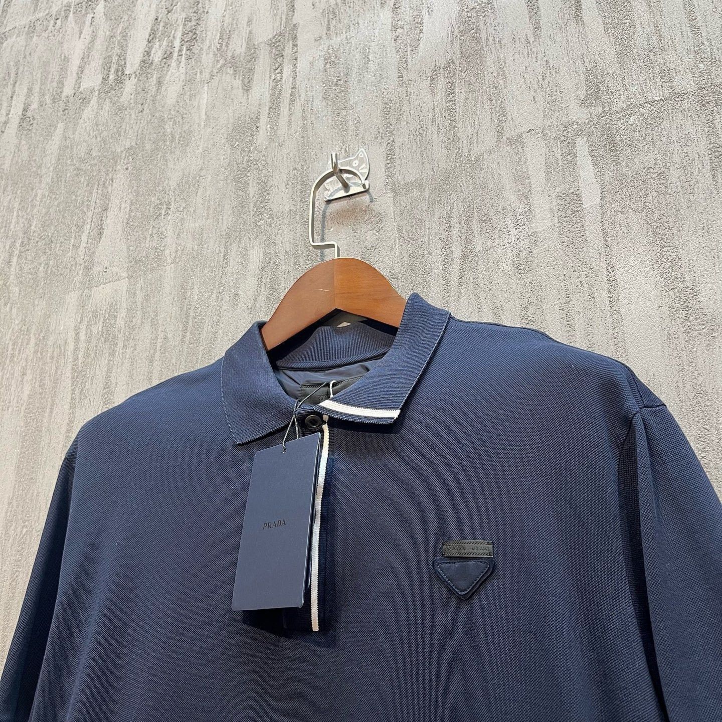Prada Sleek Navy Polo Shirt in XL Size US XL / EU 56 / 4 - 5 Thumbnail