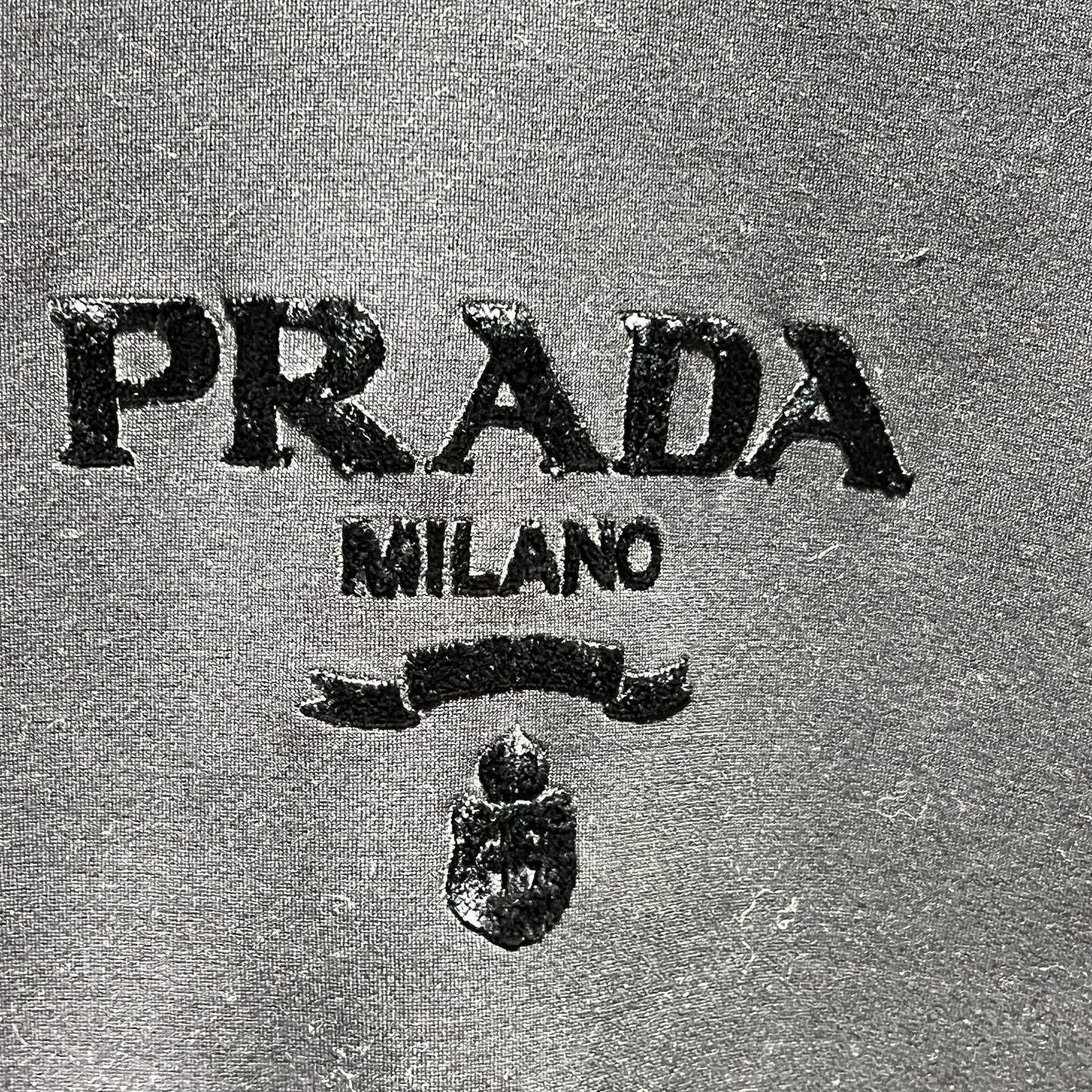 Prada Black Embroidered Logo Sweatshirt Size US M / EU 48-50 / 2 - 5 Thumbnail