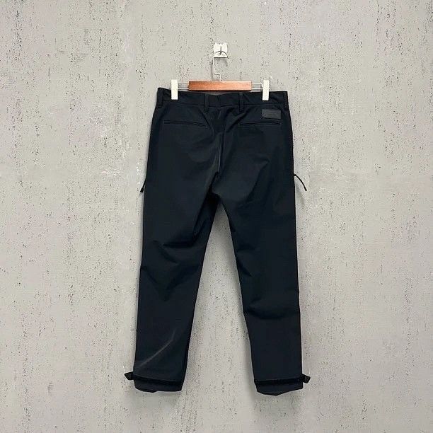 Prada Sleek Black Casual Trousers in Size 32 Size US 32 / EU 48 - 2 Thumbnail