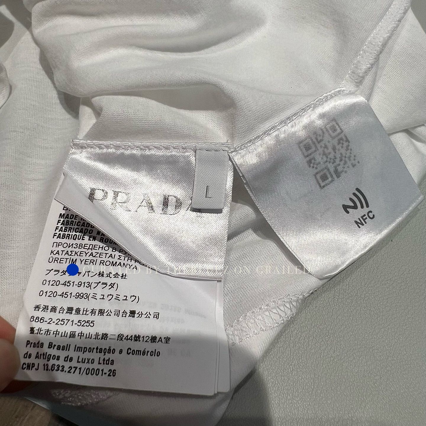 Prada Mermaid Print Short Sleeve T-Shirt Size US L / EU 52-54 / 3 - 4 Thumbnail