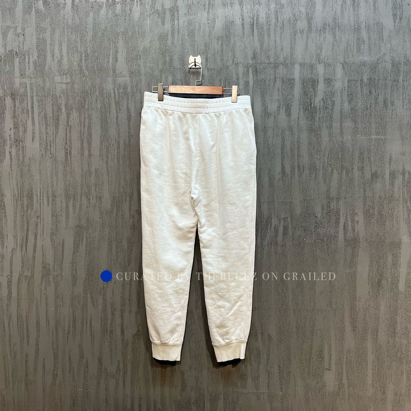 Prada Stylish Logo Cotton Sweatpants in White Size US 36 / EU 52 - 2 Thumbnail