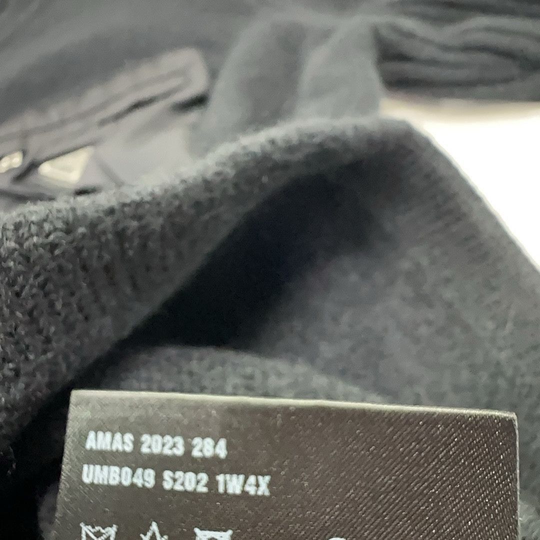 Prada Re-Nylon Pocket Sweater in Black Size US M / EU 48-50 / 2 - 5 Thumbnail