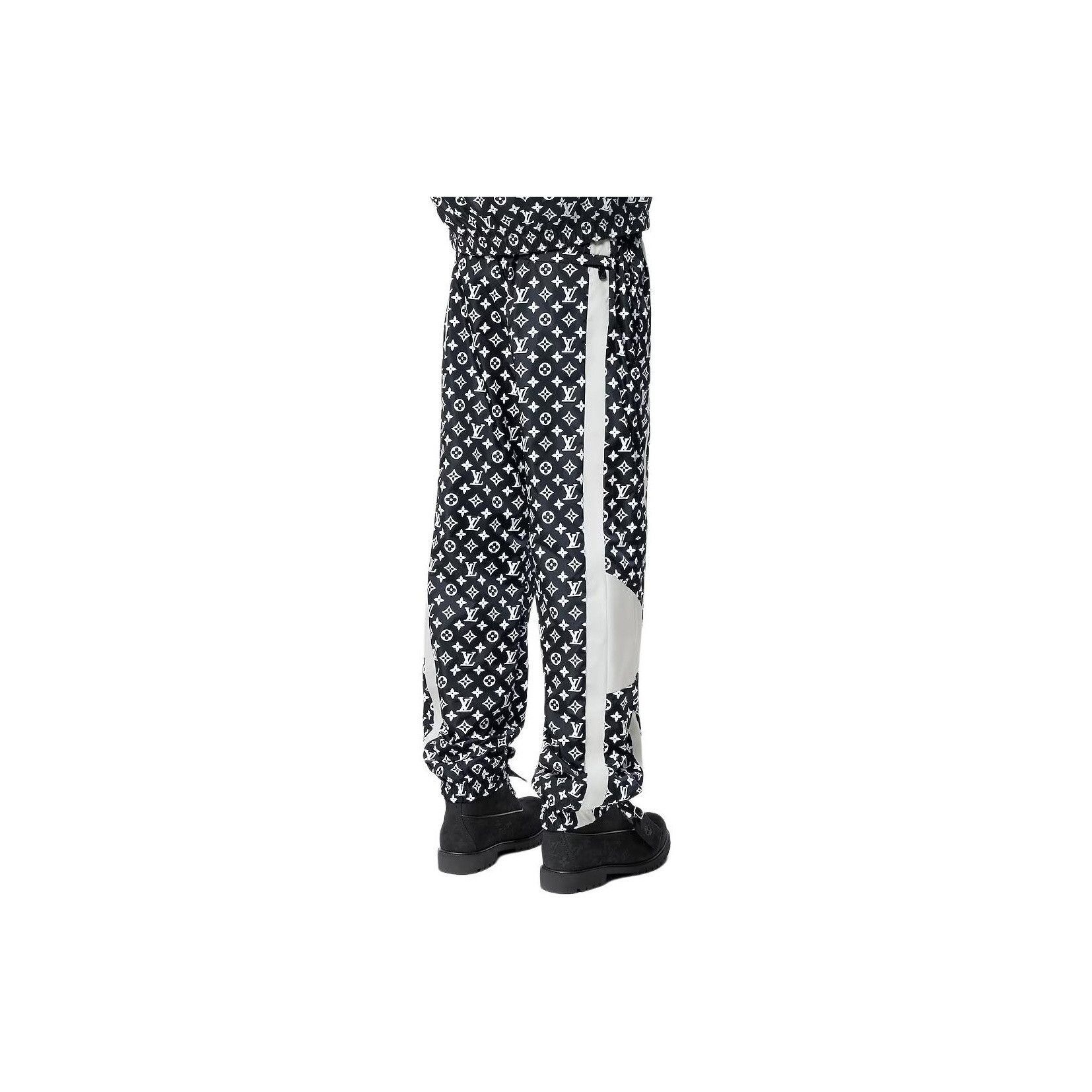 Louis Vuitton Black Monogram Sweatpants, Size 34 Size US 34 / EU 50 - 8 Thumbnail