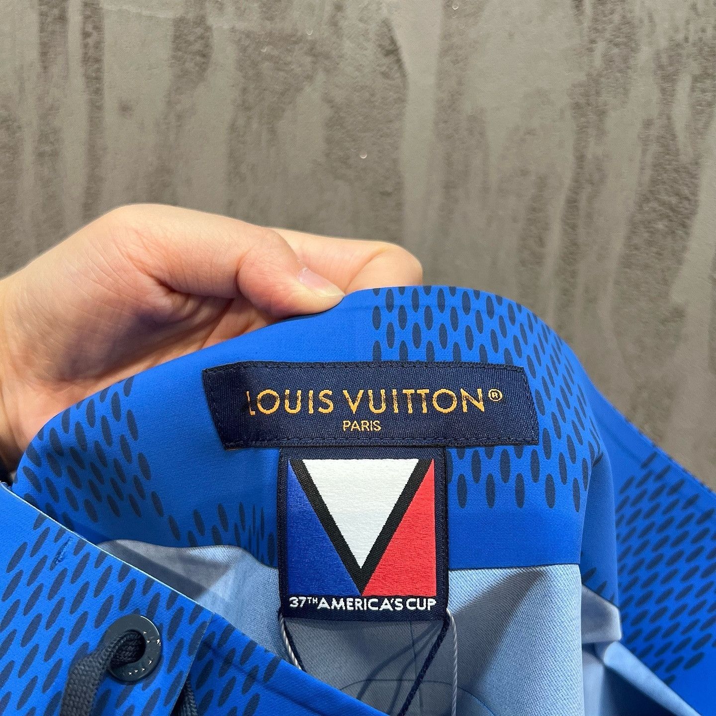 Louis Vuitton Stylish Blue Swim Shorts for Summer Adventures Size US 34 / EU 50 - 3 Thumbnail