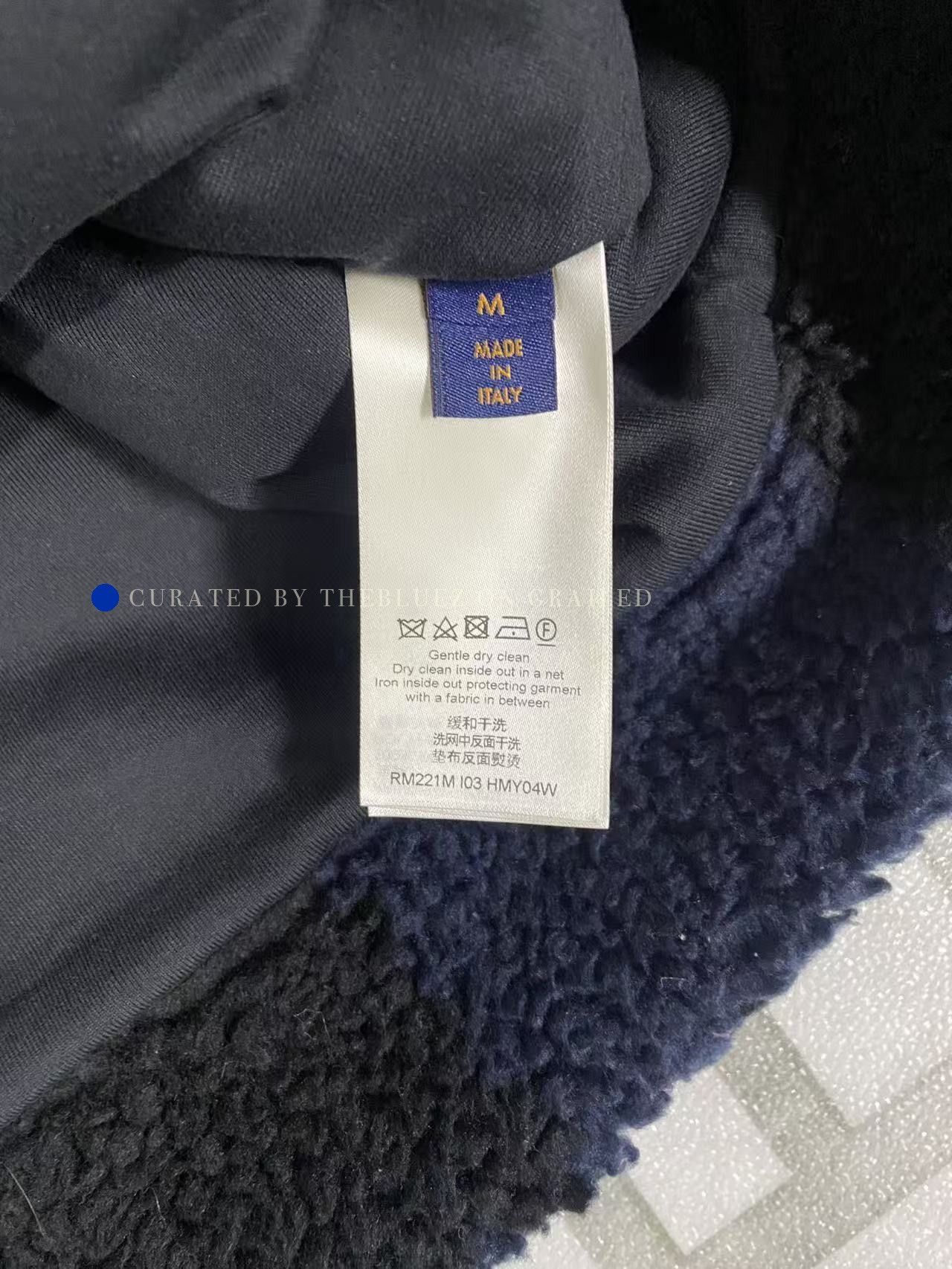 Louis Vuitton Damier Fleece Jacket in Blue, Size M Size US M / EU 48-50 / 2 - 4 Thumbnail