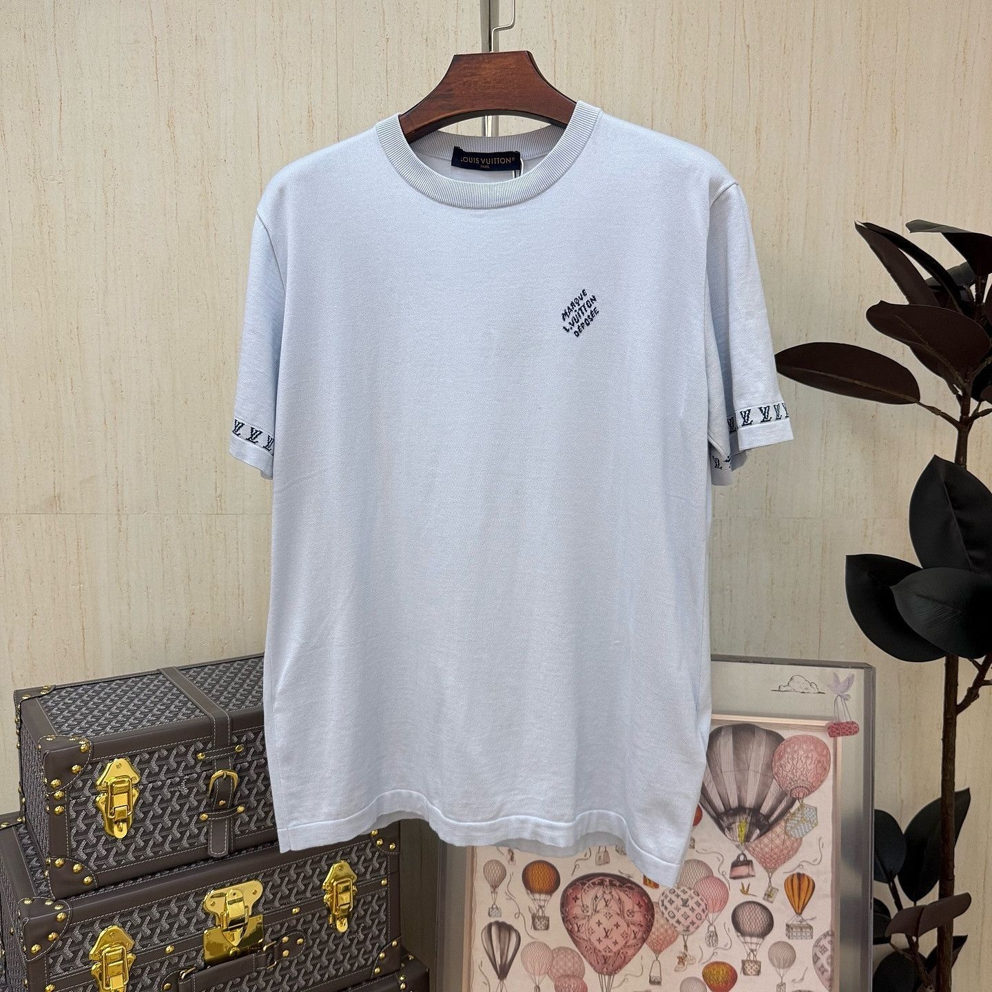 Louis Vuitton Embroidered Logo T-Shirt in Blue Size US XL / EU 56 / 4 - 6 Thumbnail