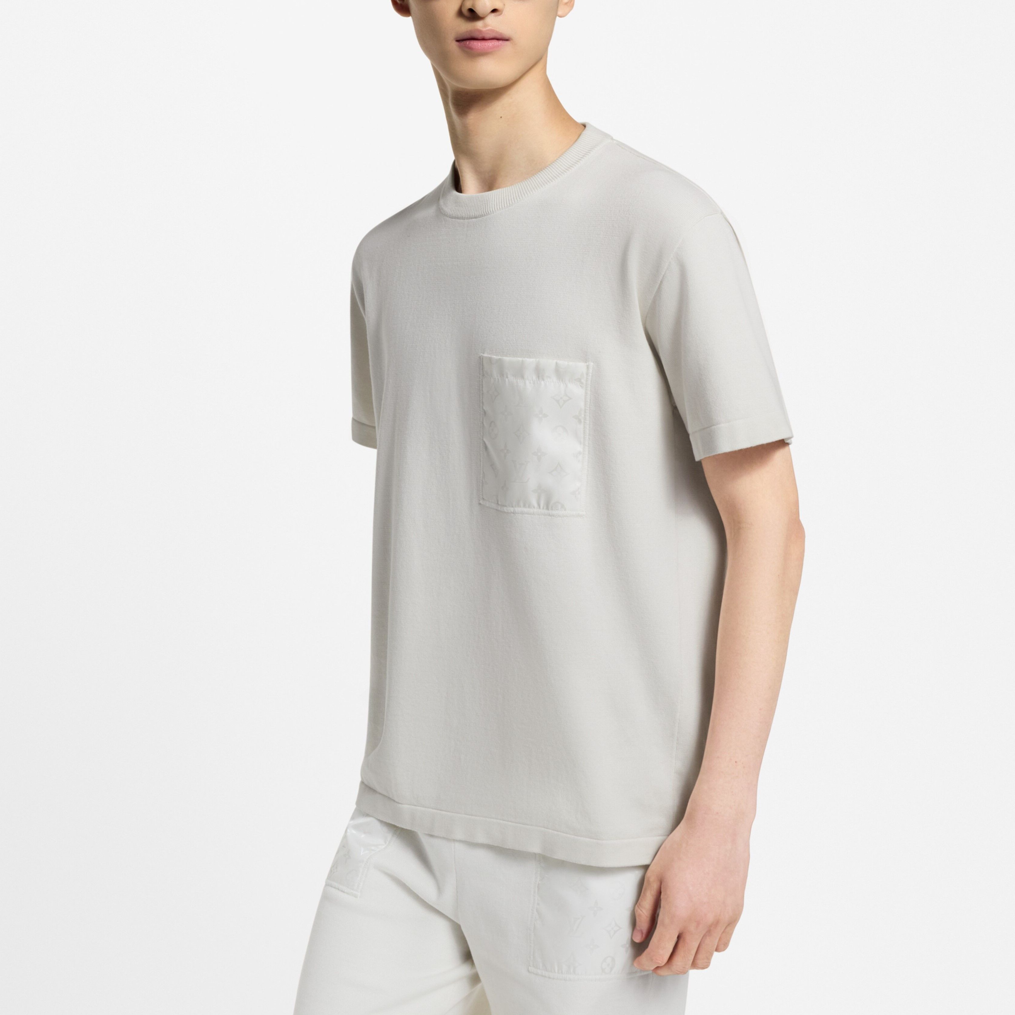 Louis Vuitton Monogram Pocket T-Shirt in White Size US S / EU 44-46 / 1 - 11 Thumbnail