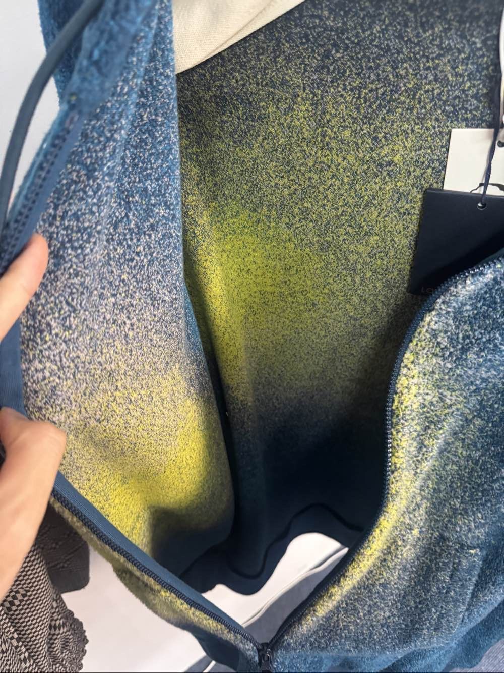 Louis Vuitton Colorblock Zip-Up Hoodie in Blue Size US XXL / EU 58 / 5 - 7 Thumbnail