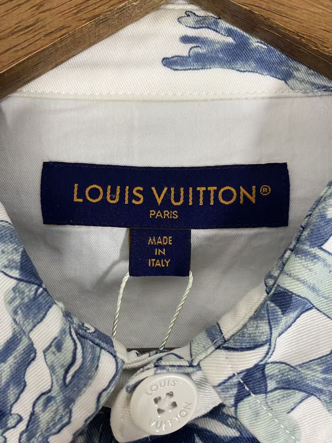 Louis Vuitton Coral Reef Print Button-Up Shirt Size US L / EU 52-54 / 3 - 3 Thumbnail