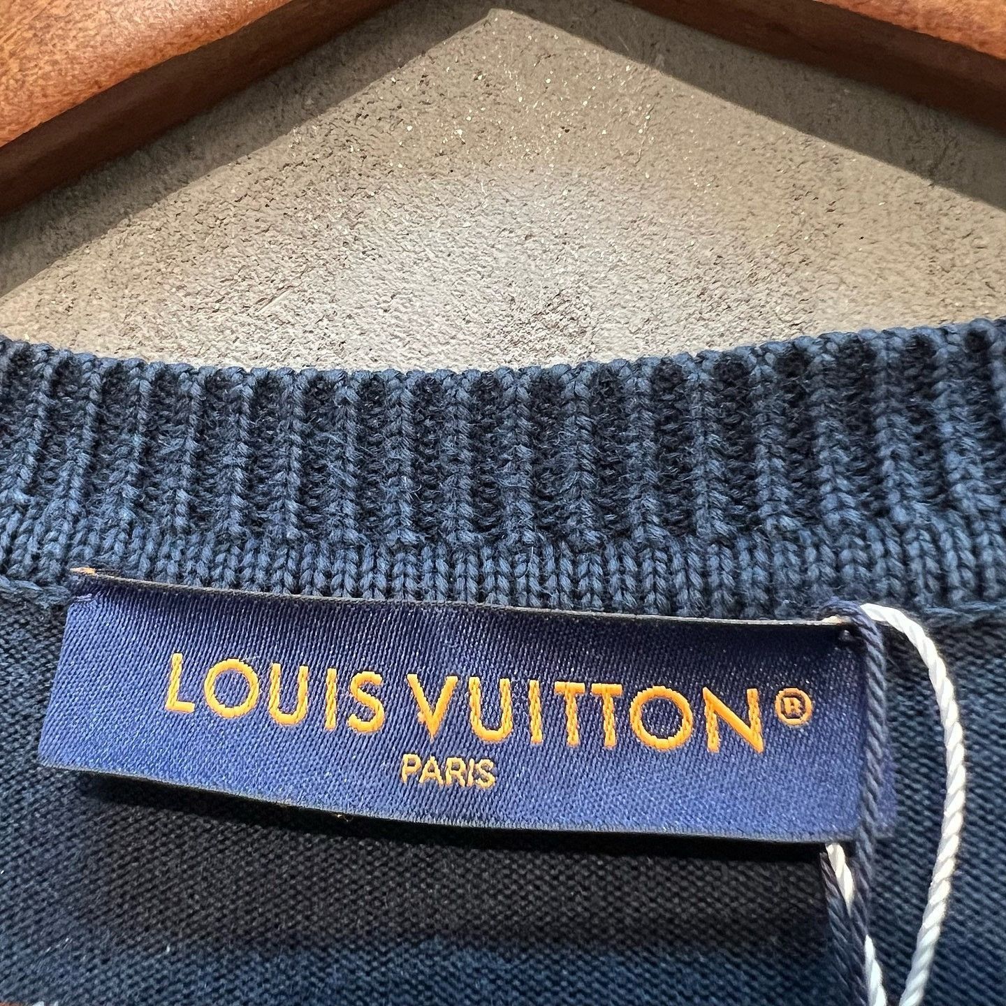 Louis Vuitton Stylish Knit T-Shirt in Blue Size US XXL / EU 58 / 5 - 3 Thumbnail