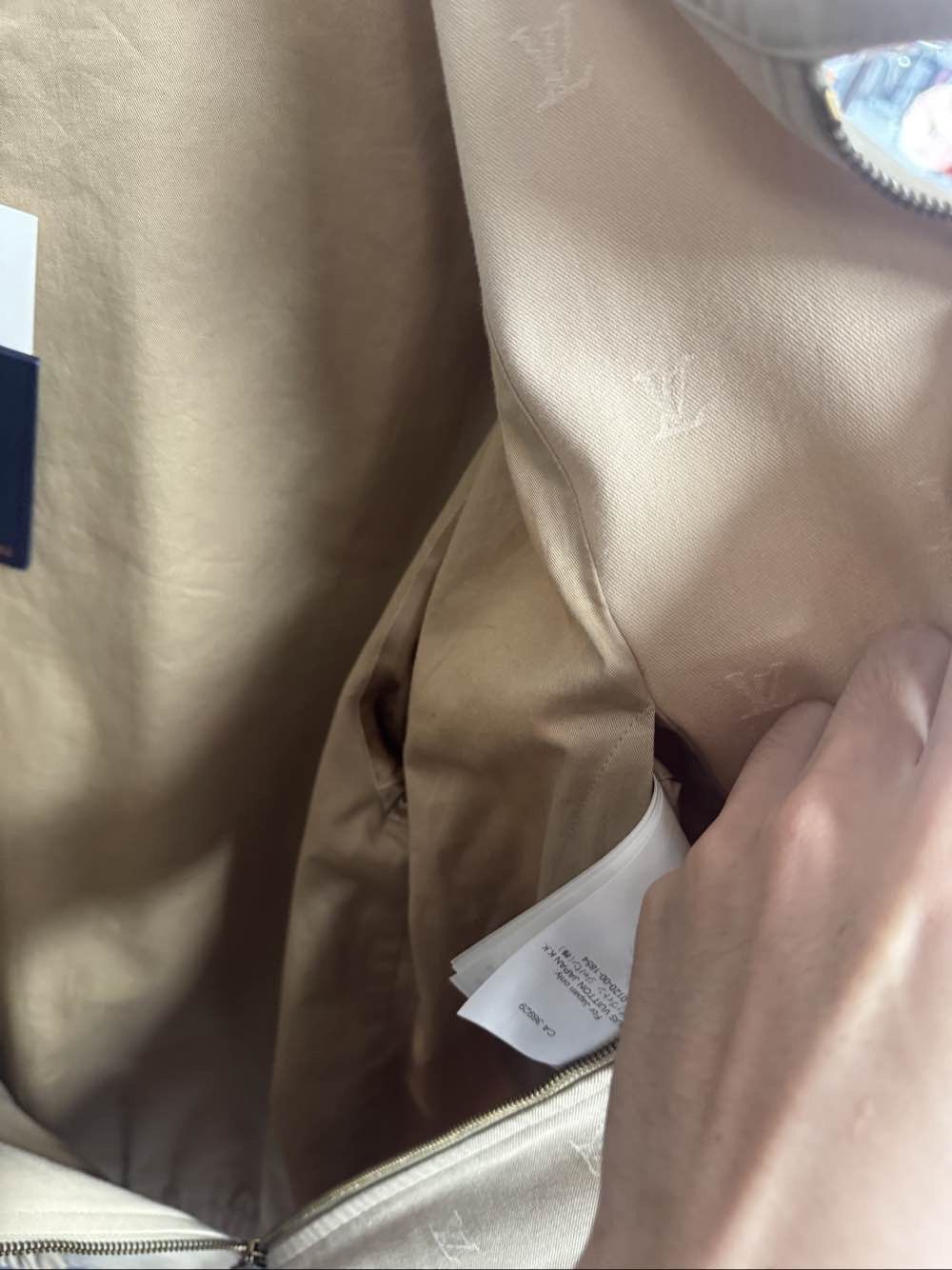 Louis Vuitton Monogram Zip-Up Jacket in Beige Size US L / EU 52-54 / 3 - 8 Thumbnail