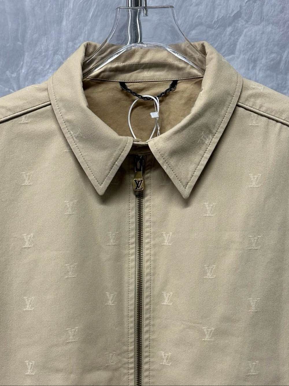 Louis Vuitton Monogram Zip-Up Jacket in Beige Size US L / EU 52-54 / 3 - 11 Thumbnail