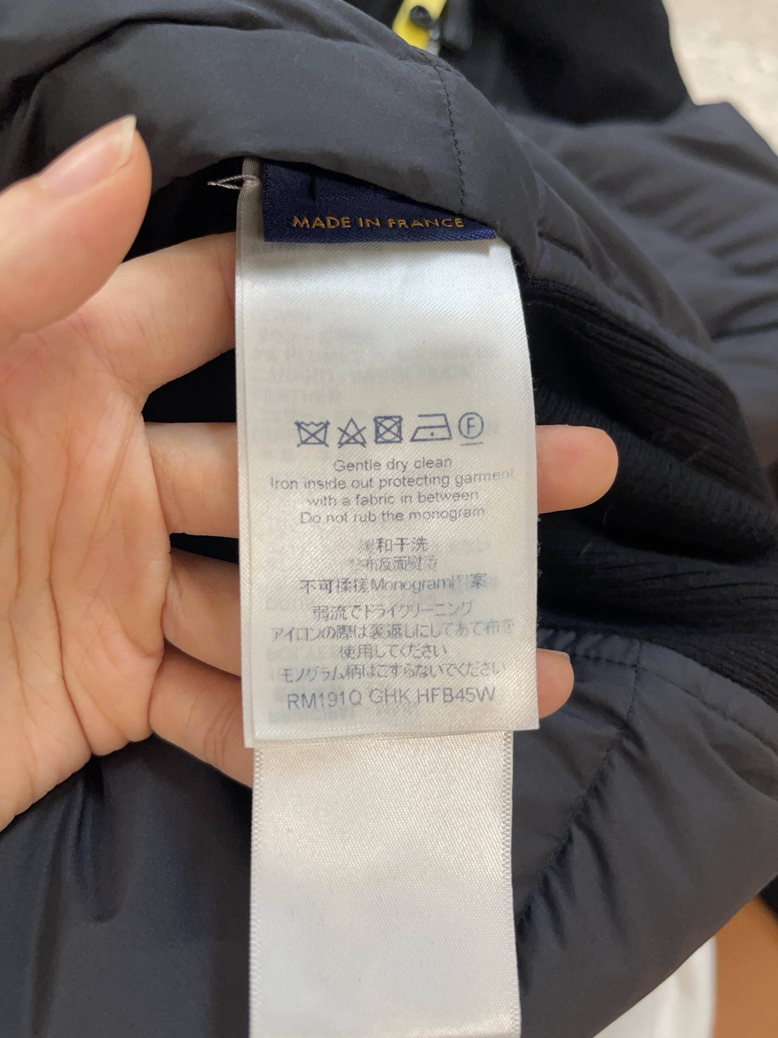 Louis Vuitton Monogram Down Light Jacket in Black Size US S / EU 44-46 / 1 - 4 Thumbnail