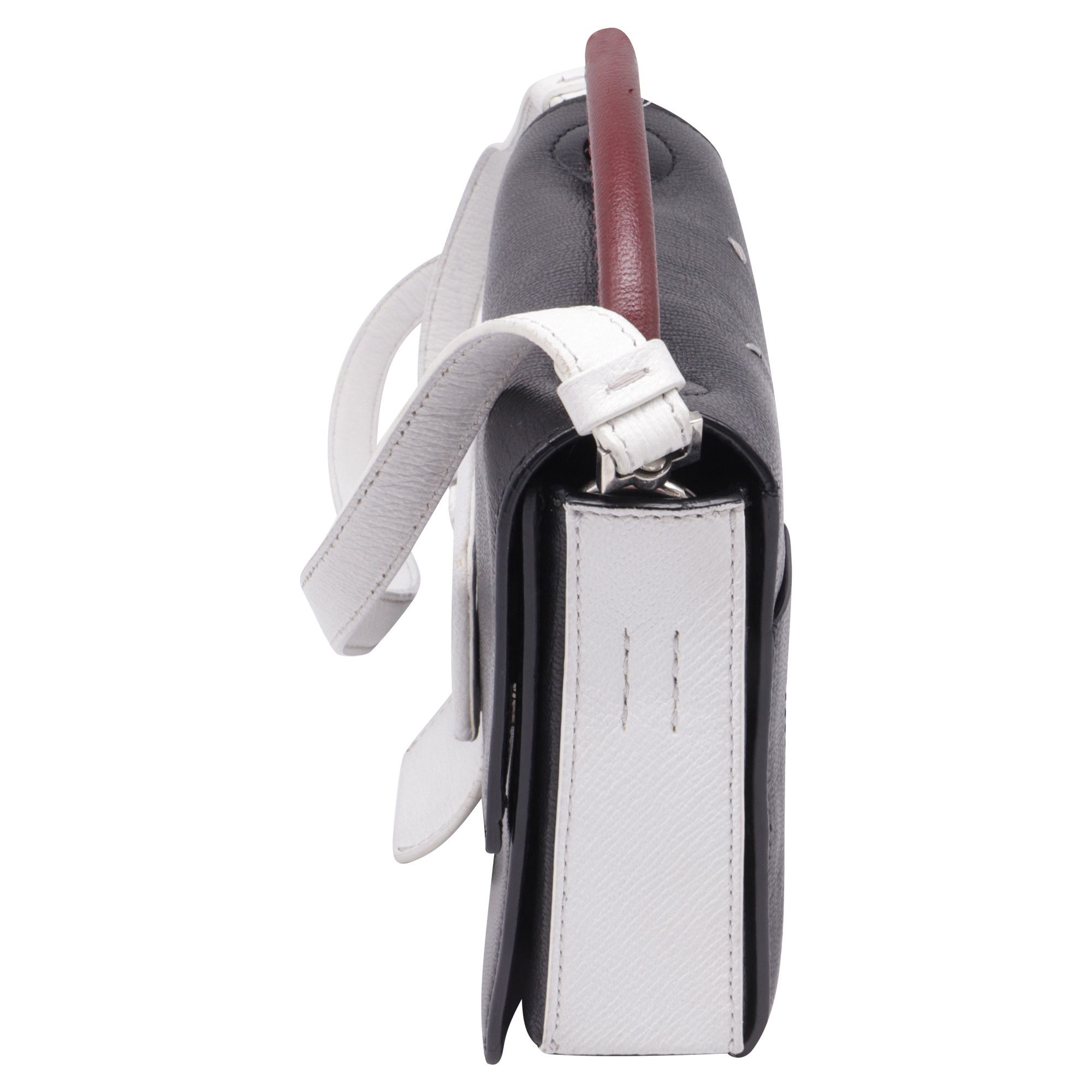 Maison Margiela Maison Margiela Buckle Detail Shoulder Bag in Black Goat Lea Size ONE SIZE - 4 Thumbnail