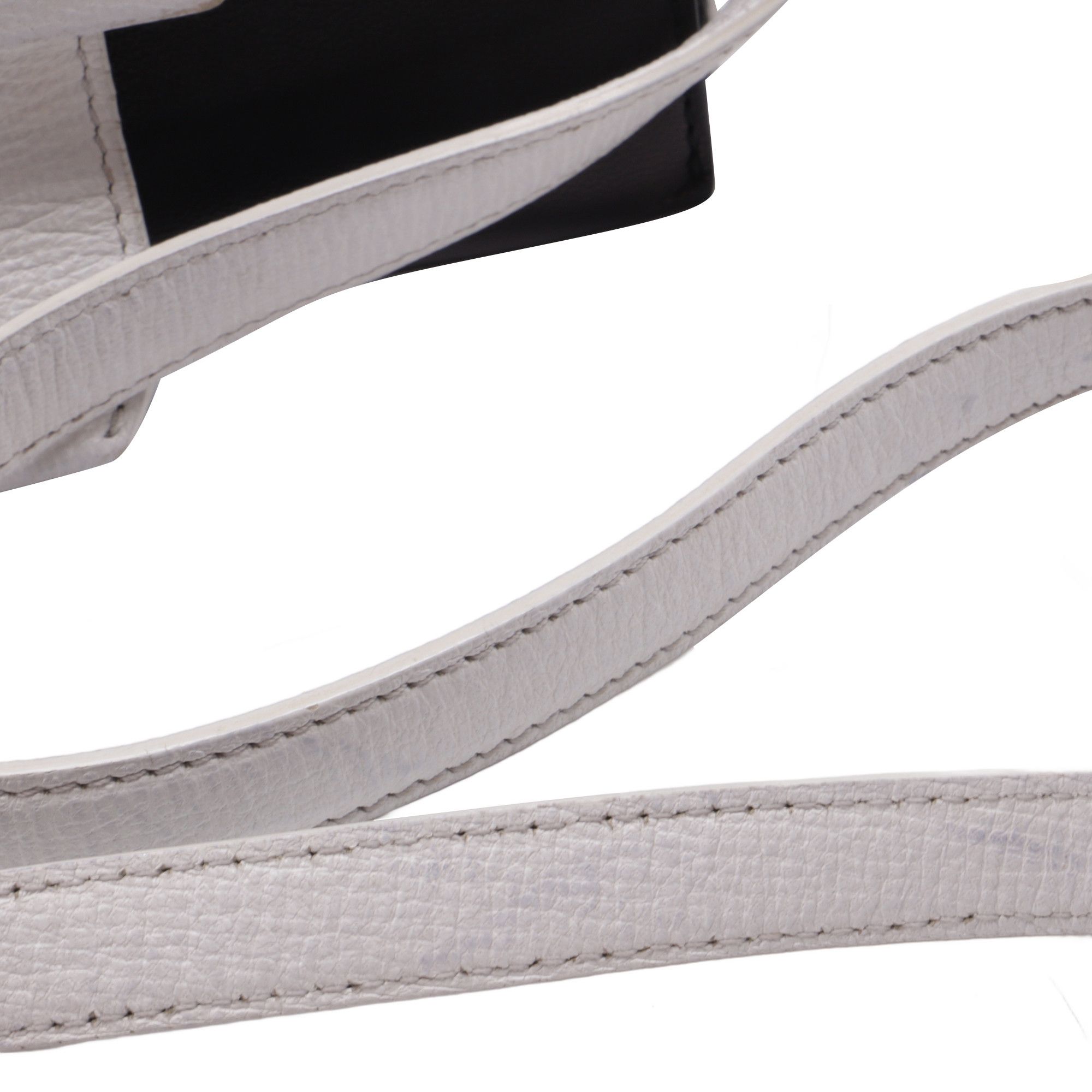 Maison Margiela Maison Margiela Buckle Detail Shoulder Bag in Black Goat Lea Size ONE SIZE - 7 Thumbnail
