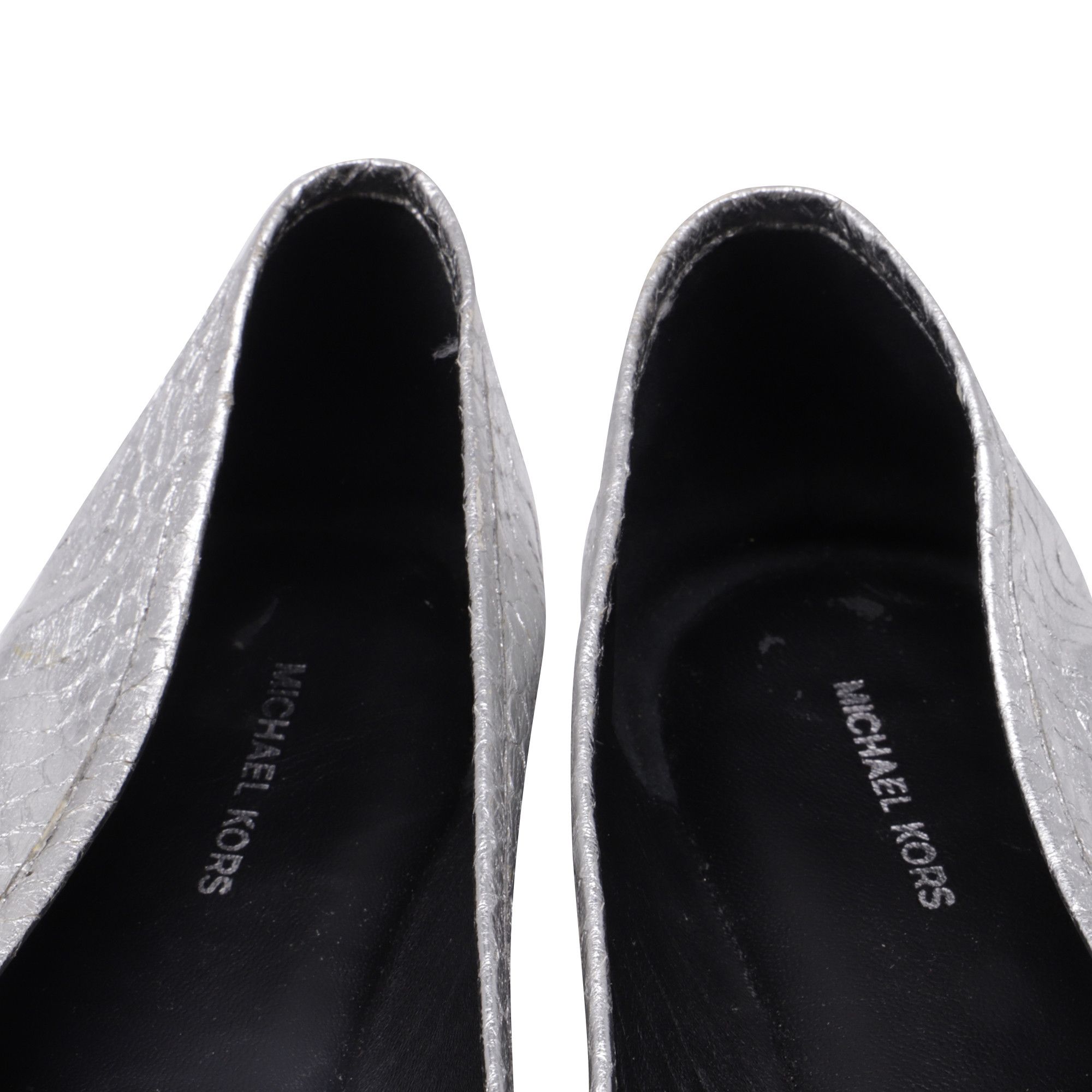 Michael Kors Michael Kors Bow Embellished Ballet Flats in Metallic Silve Size US 8.5 / IT 38.5 - 6 Thumbnail