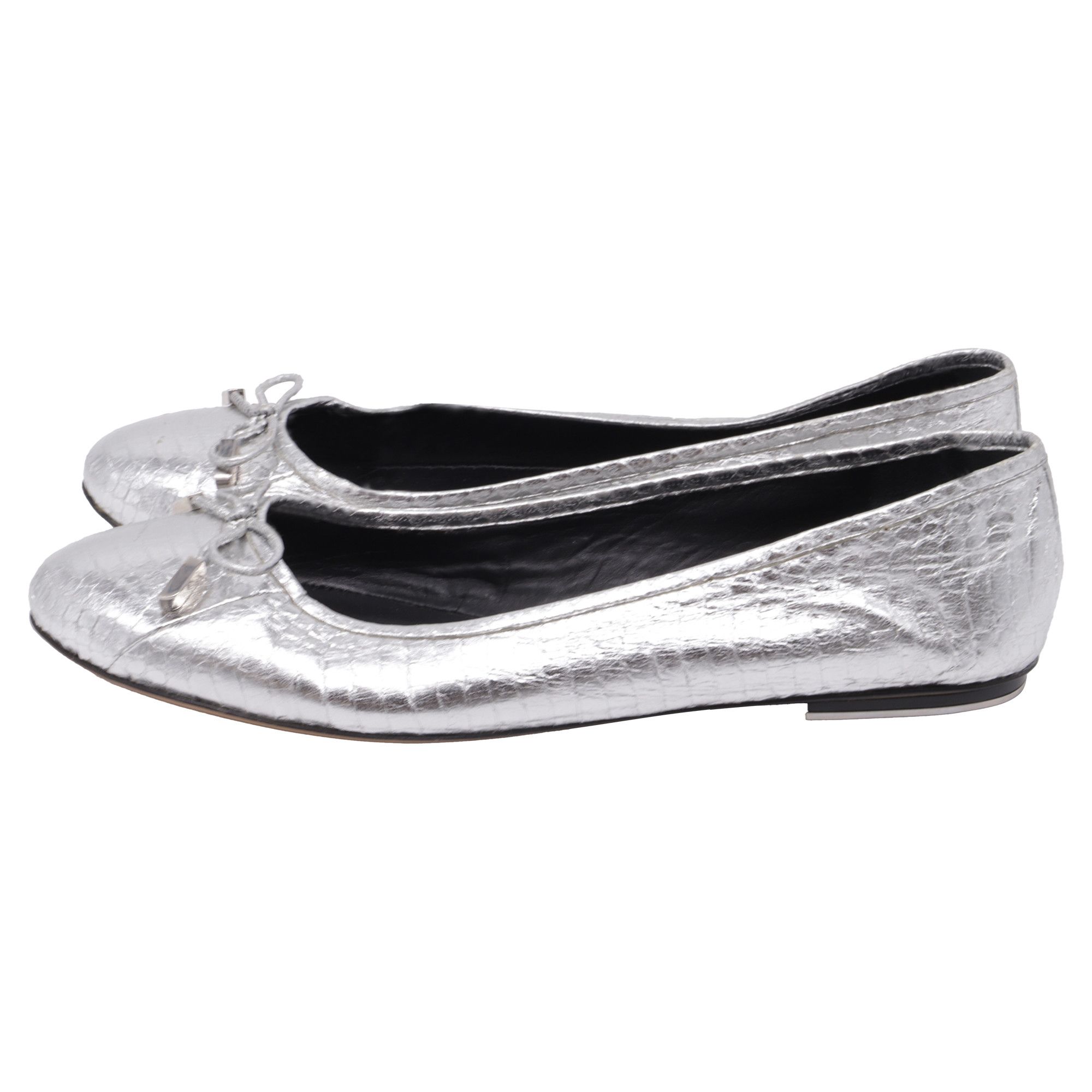 Michael Kors Michael Kors Bow Embellished Ballet Flats in Metallic Silve Size US 8.5 / IT 38.5 - 4 Thumbnail
