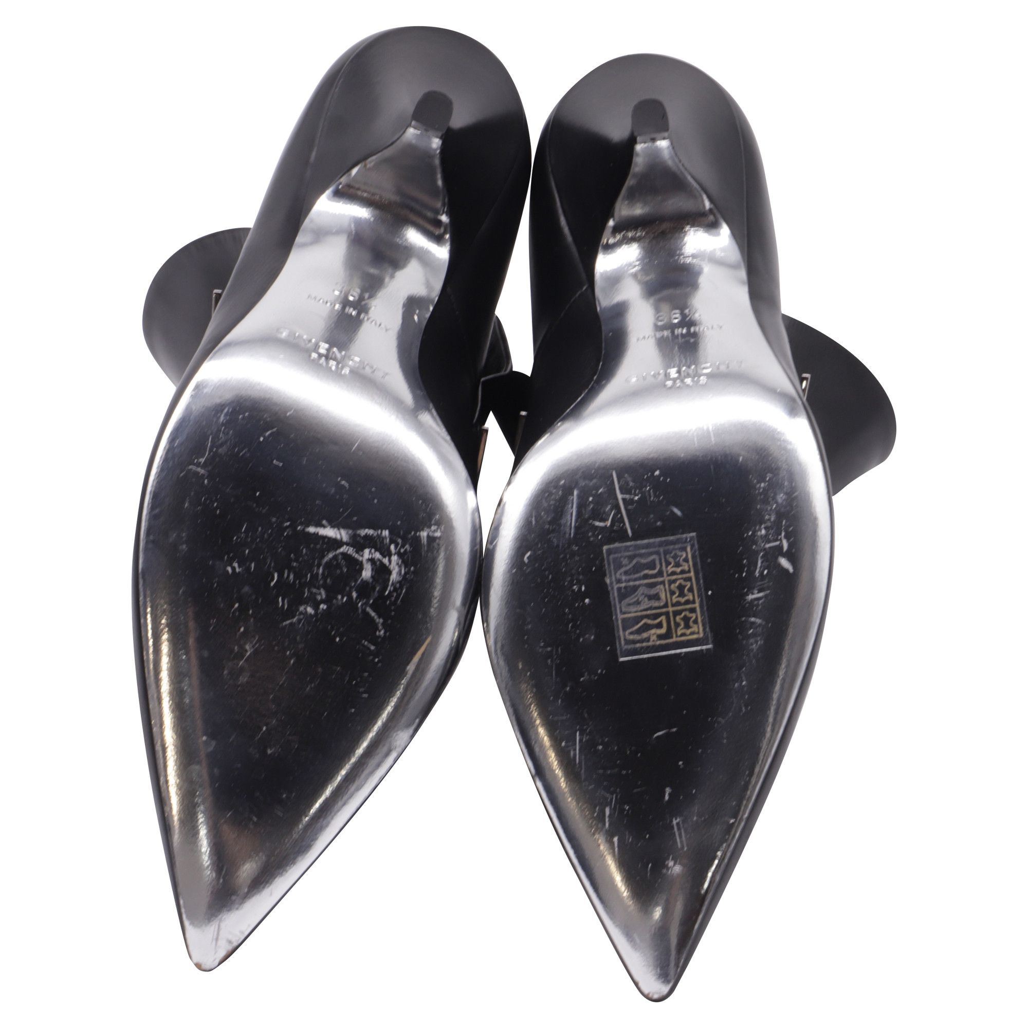 Givenchy Givenchy Bar Embellished Pointed Ankle Boots in Black Leathe Size US 6.5 / IT 36.5 - 10 Thumbnail