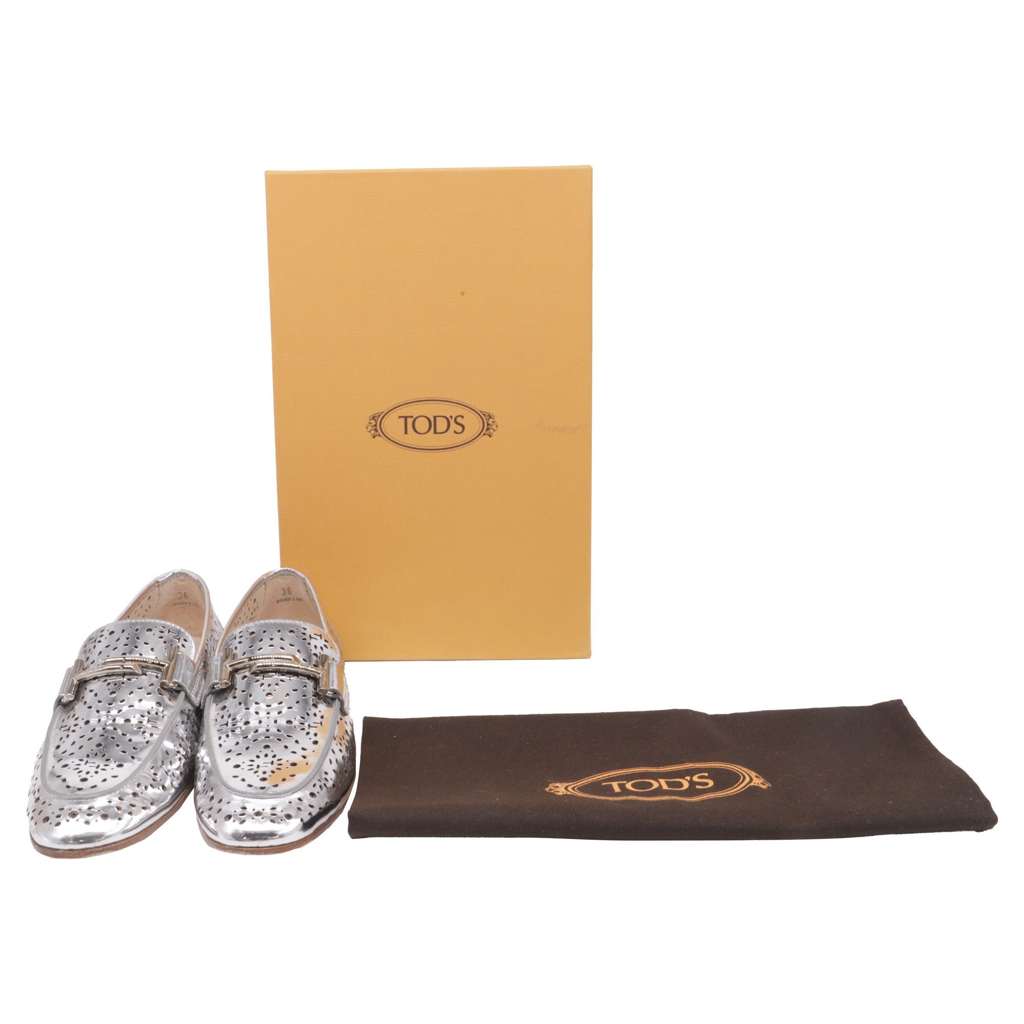 Tod's Tod's Perforated Loafers in Metallic Leather Size US 6 / IT 36 - 10 Thumbnail