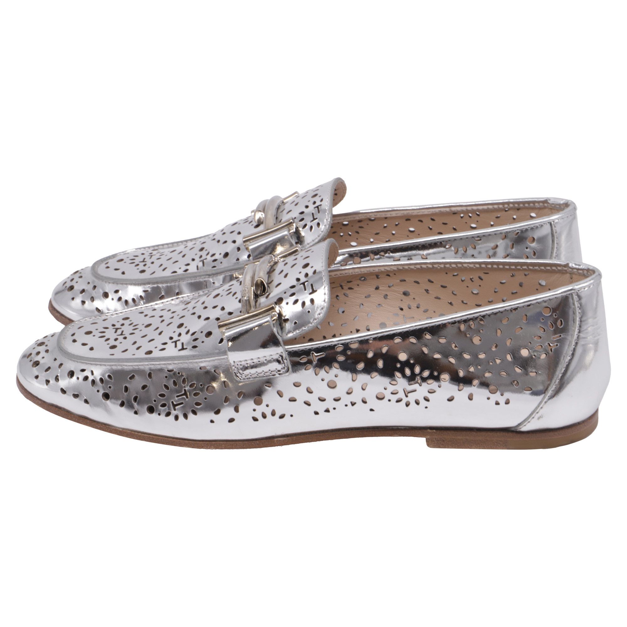 Tod's Tod's Perforated Loafers in Metallic Leather Size US 6 / IT 36 - 3 Thumbnail
