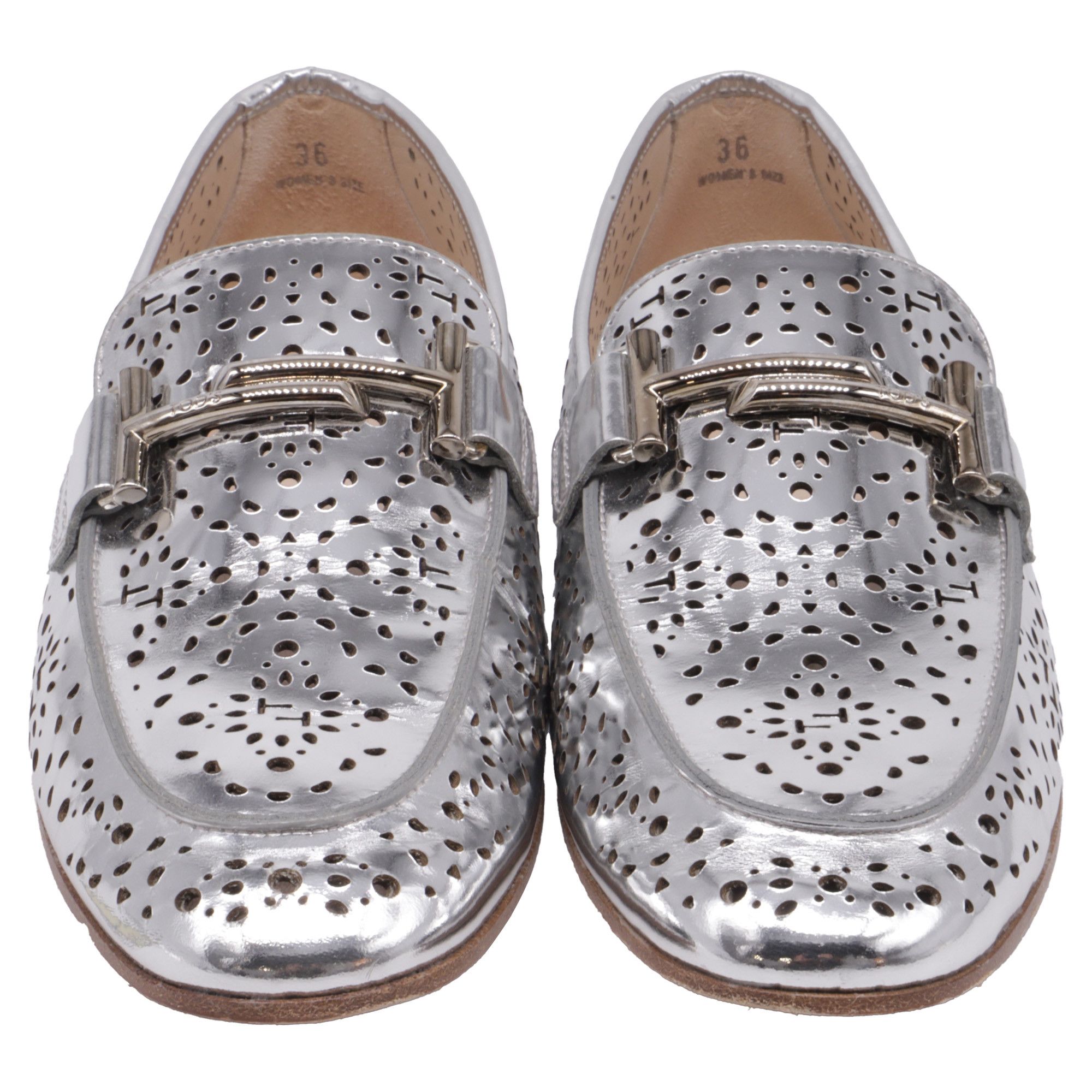 Tod's Tod's Perforated Loafers in Metallic Leather Size US 6 / IT 36 - 4 Thumbnail