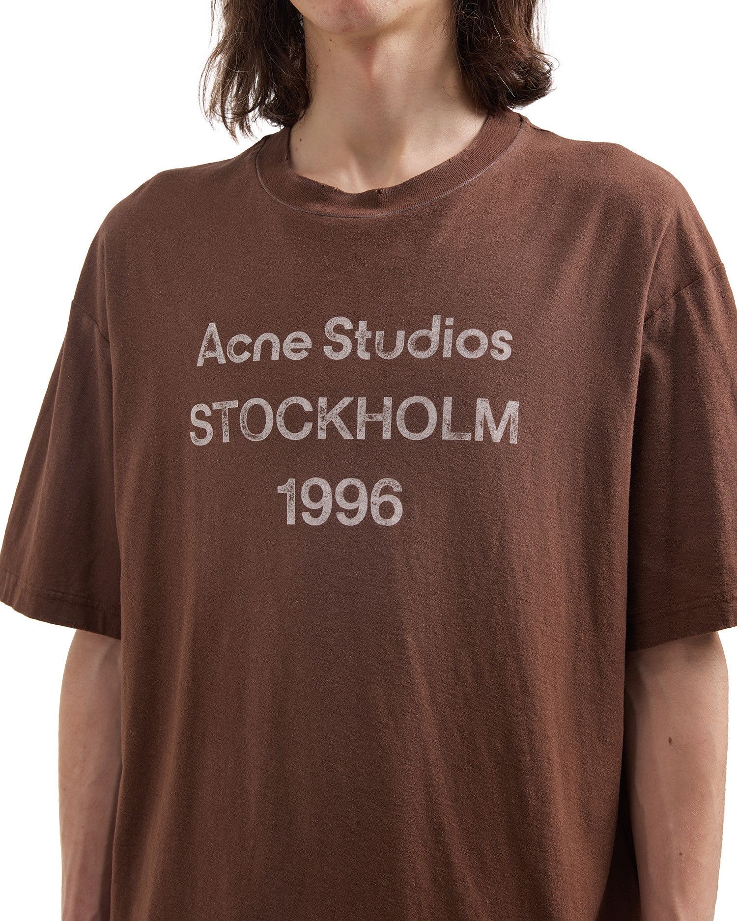 Acne Studios Acne Studios Letter Printed T-Shirt Size US XXL / EU 58 / 5 - 5 Thumbnail