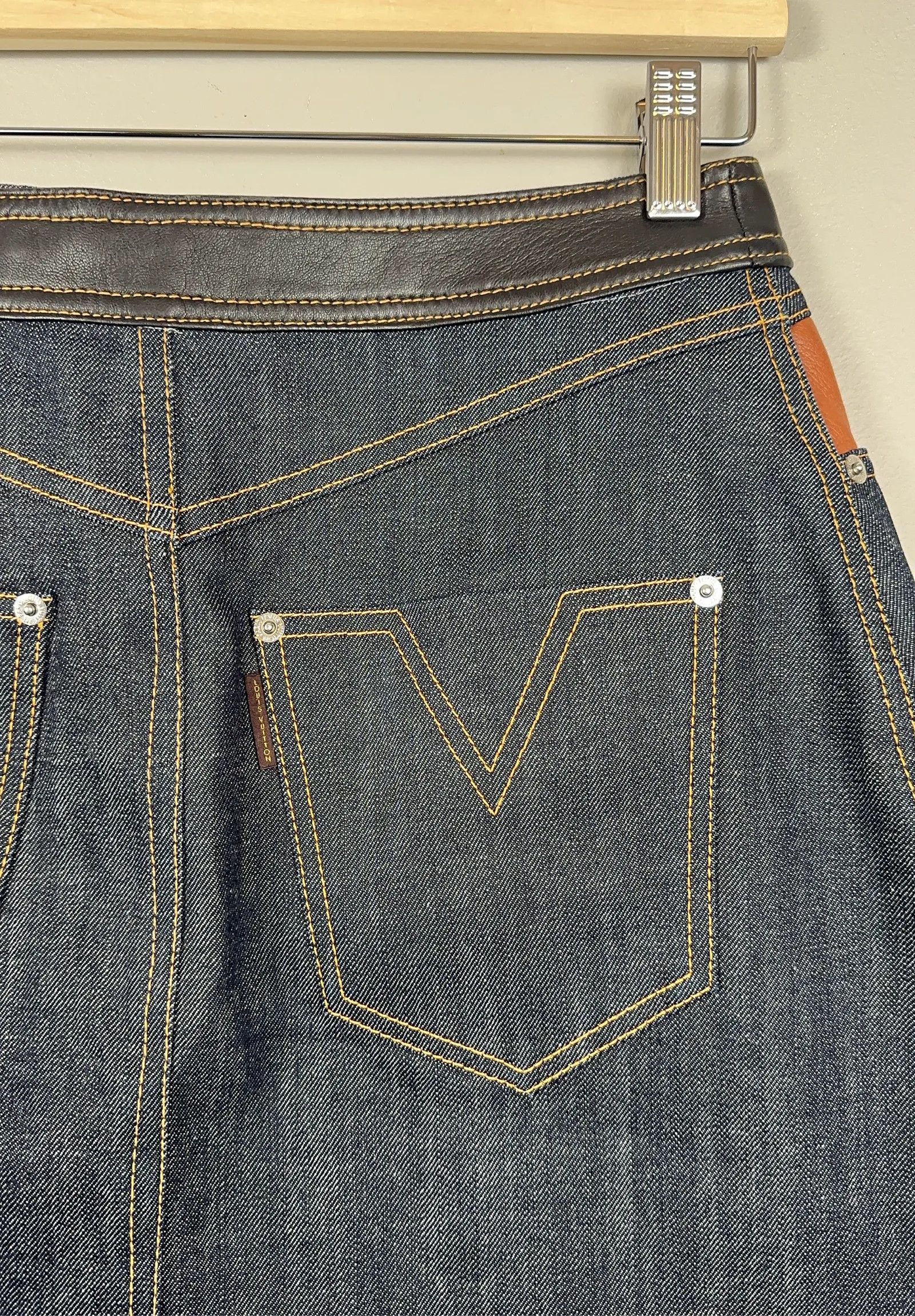 Louis Vuitton Louis Vuitton Skirt Size 28" / US 6 / IT 42 - 5 Thumbnail