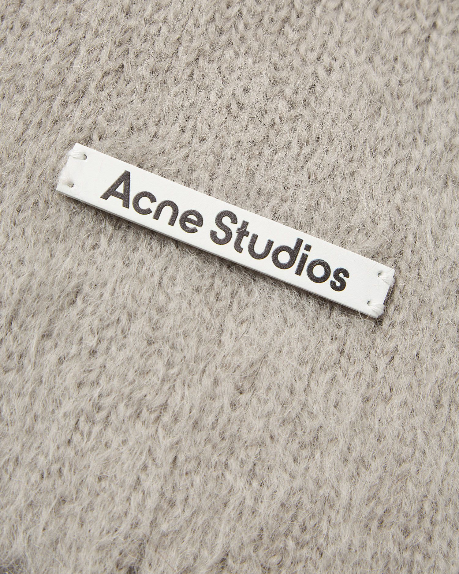 Acne Studios Acne Studios Fringe Trim Scarf Size ONE SIZE - 5 Thumbnail