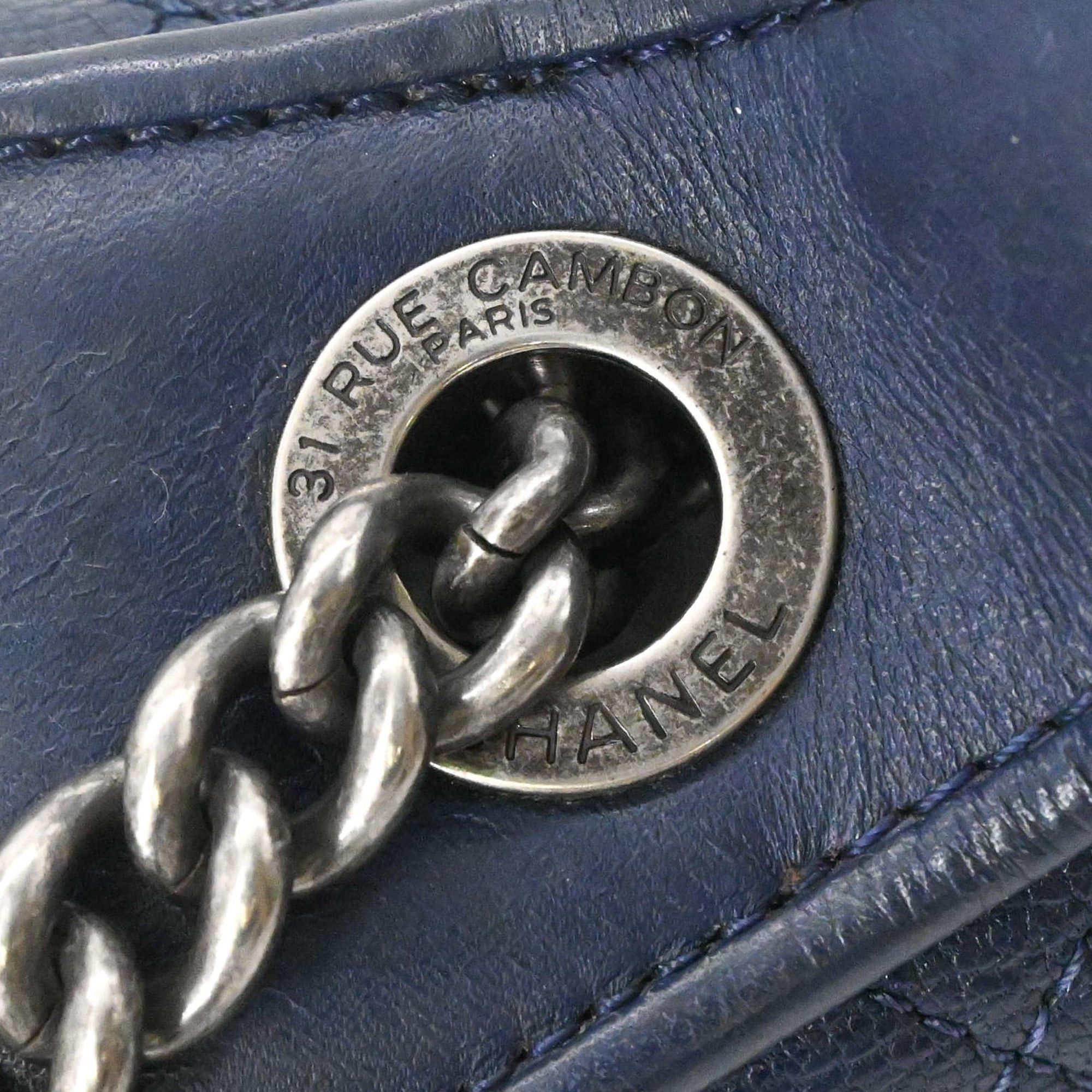 Chanel CHANEL Matelassé Shoulder Bag/Handbag with Chain, Navy, Women's Size ONE SIZE - 10 Thumbnail