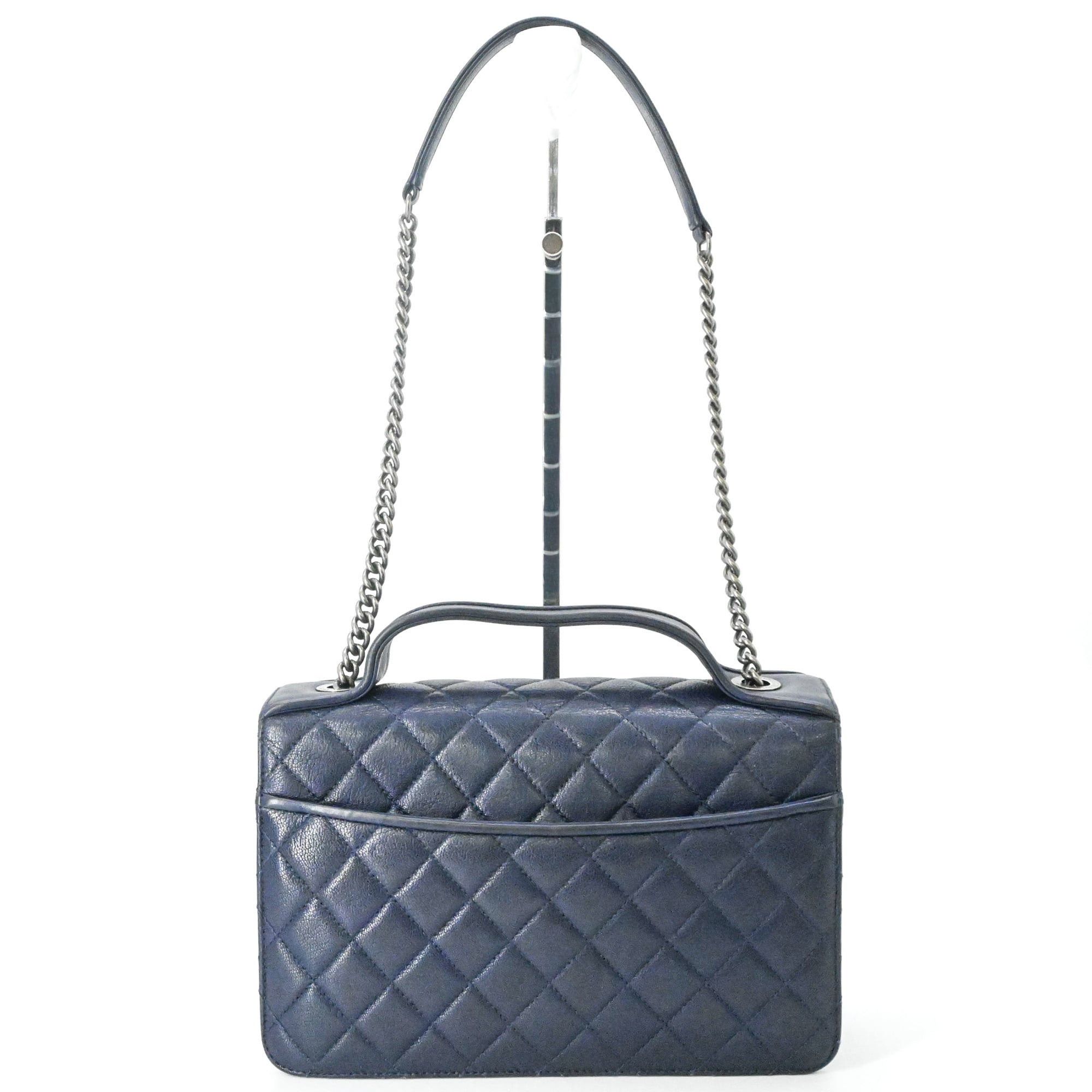 Chanel CHANEL Matelassé Shoulder Bag/Handbag with Chain, Navy, Women's Size ONE SIZE - 2 Thumbnail
