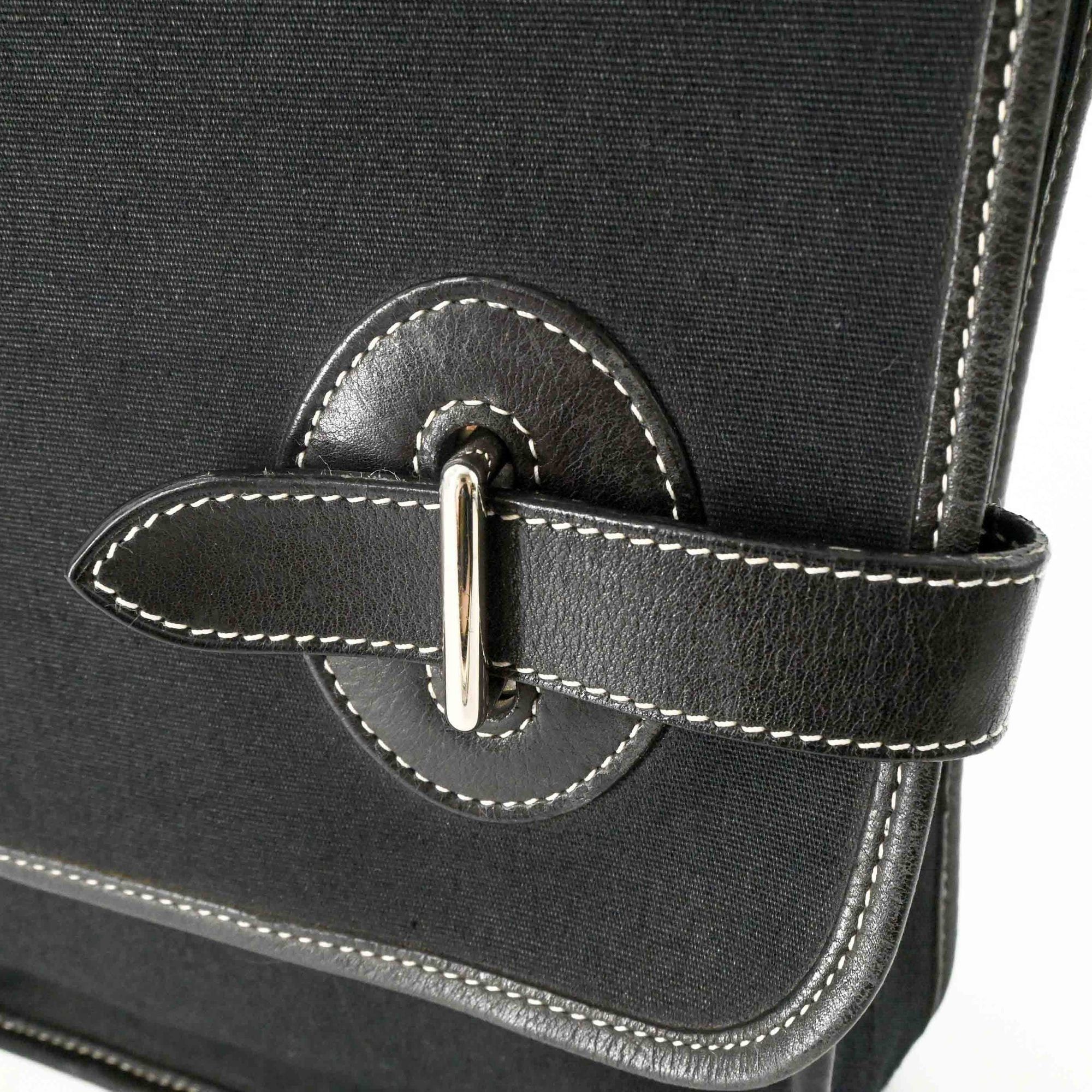 Hermes HERMES Buenaventura MM Shoulder Bag for Men and Women, Black Size ONE SIZE - 8 Thumbnail