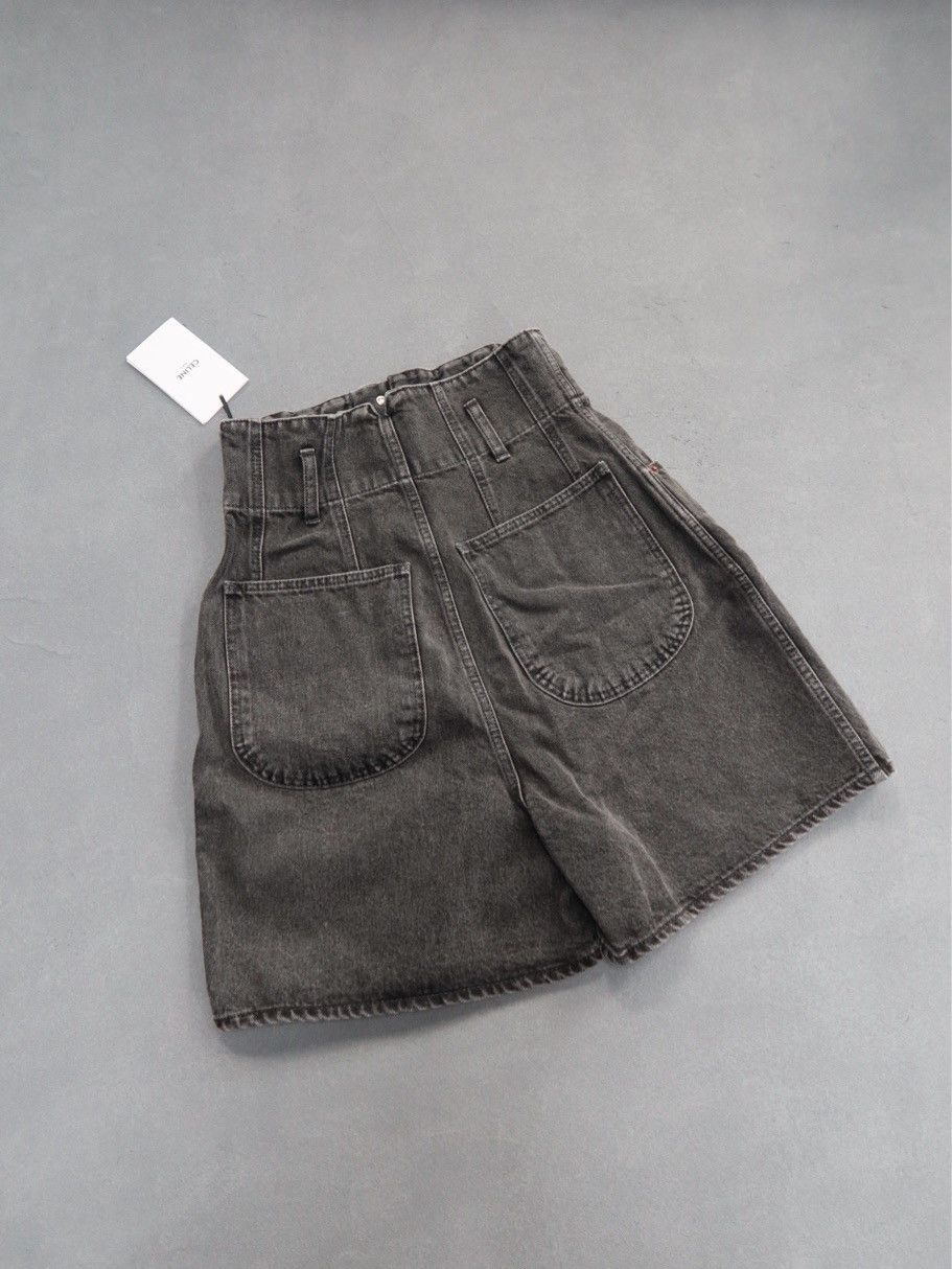 Celine Celine Denim Shorts Size 26 Size 26" / US 2 / IT 38 - 2 Thumbnail