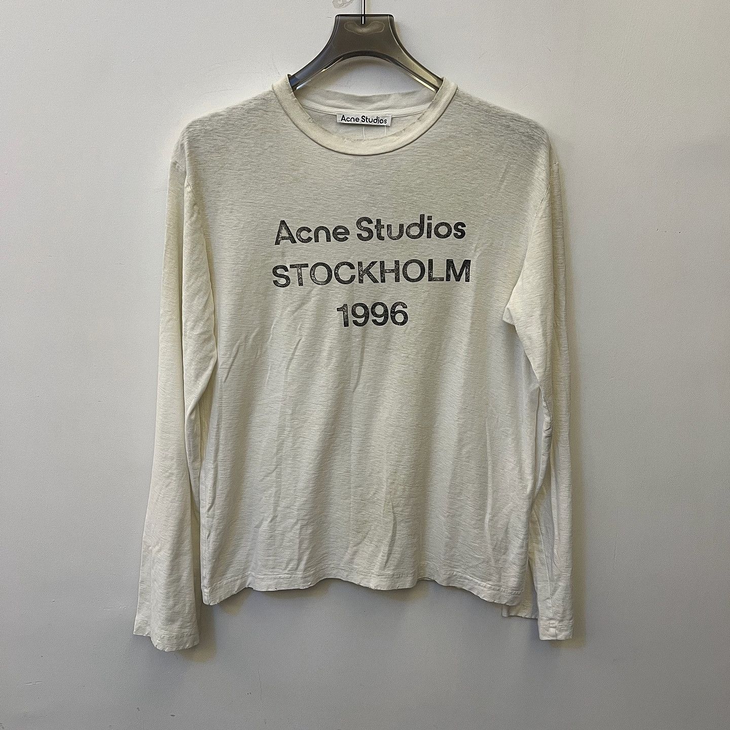 Acne Studios Acne Studios 1996 Logo Distressed Long Sleeve T-Shirt US XXS Size US XXS / EU 40 - 5 Thumbnail
