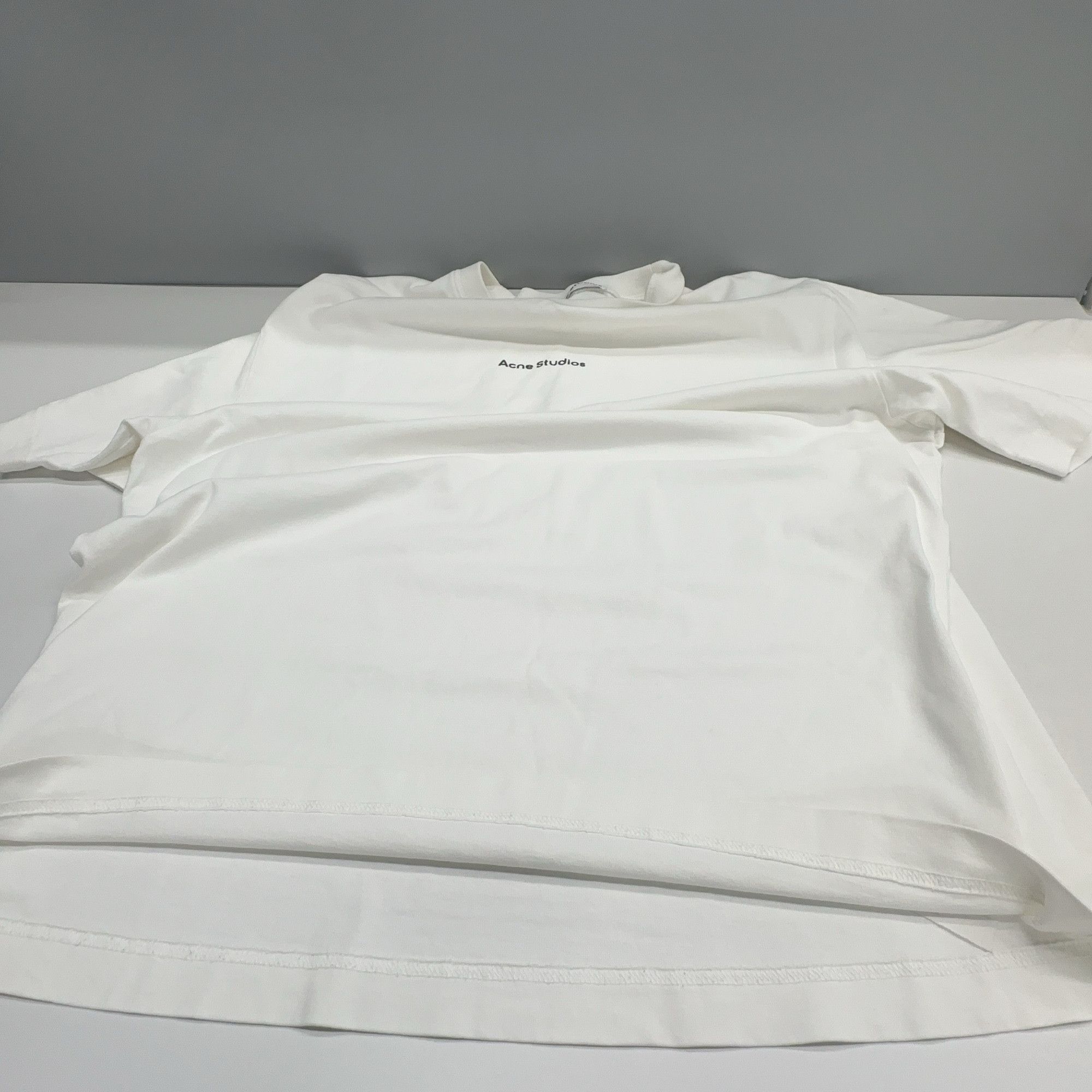 Acne Studios Acne Studios Logo Short Sleeve T-Shirt Size L Size US L / EU 52-54 / 3 - 6 Thumbnail