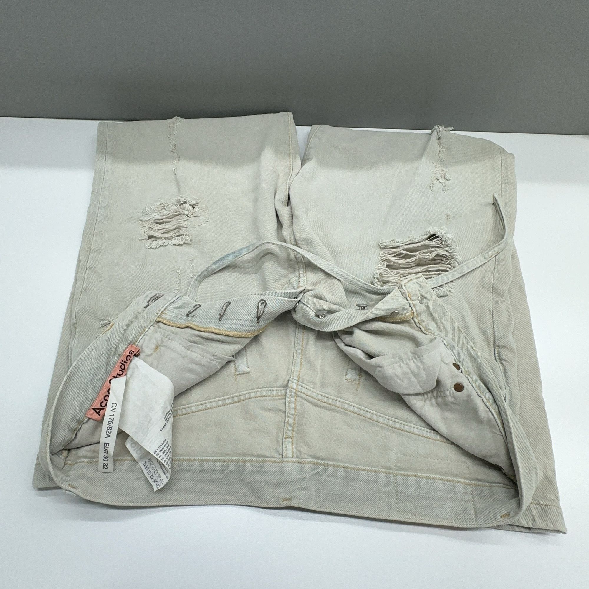 Acne Studios Acne Studios Distressed Jeans Size 30 Size 30" / US 8 / IT 44 - 5 Thumbnail