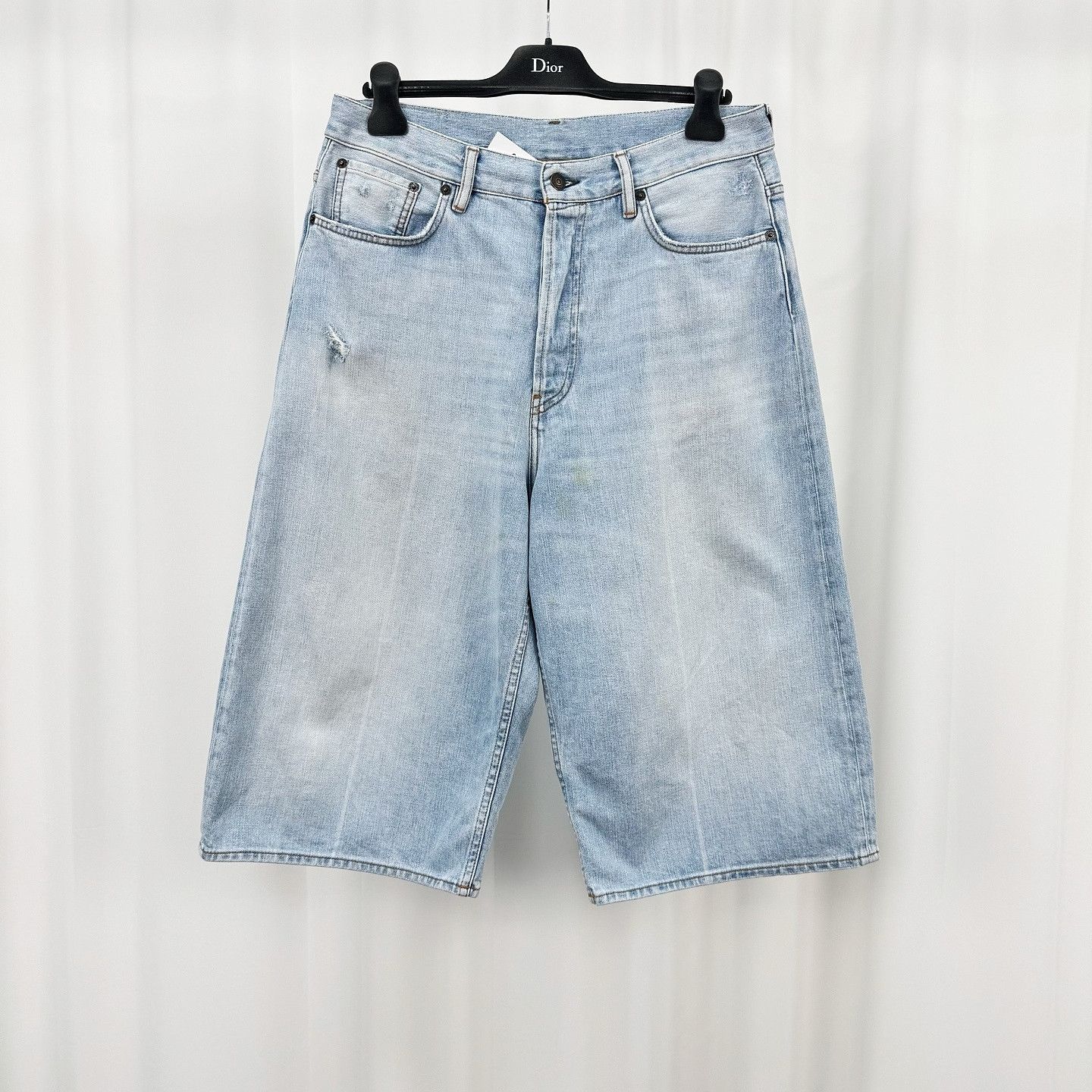 Acne Studios Acne Studios Distressed Cropped Pants Size 32 Size US 32 / EU 48 - 8 Thumbnail