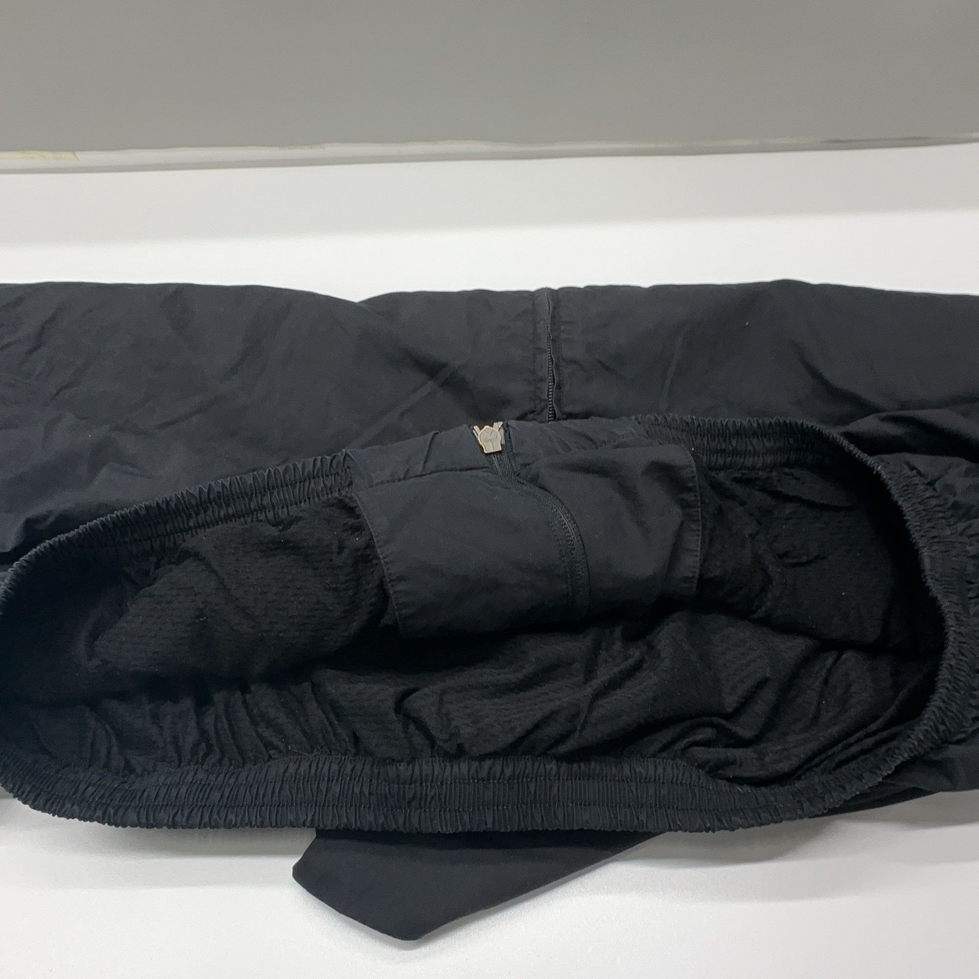 Acne Studios Acne Studios 1996 Logo Print Jacket Size S Size US S / EU 44-46 / 1 - 8 Thumbnail
