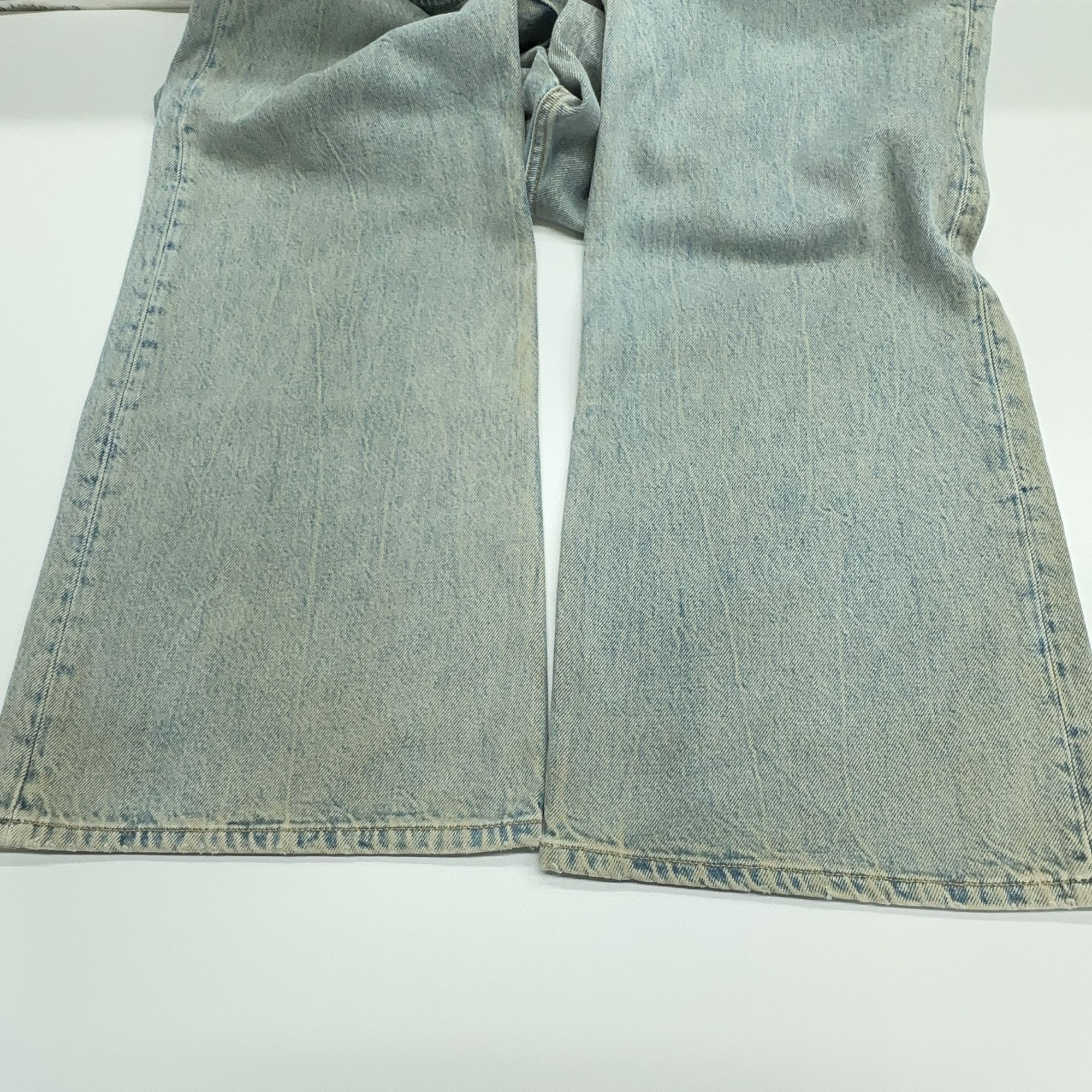 Acne Studios Acne Studios Light Wash Denim Jeans Size 29 Size US 29 - 8 Thumbnail