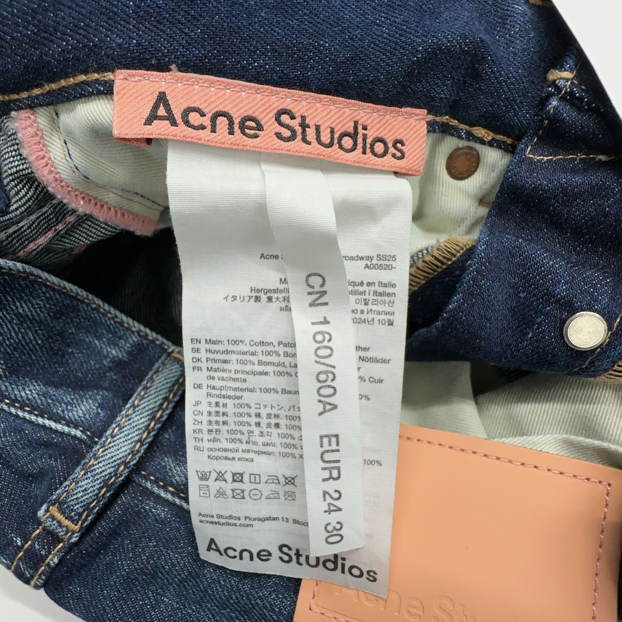 Acne Studios Acne Studios Washed Jeans Size 24/30 Size 24" / US 00 / IT 34 - 3 Thumbnail