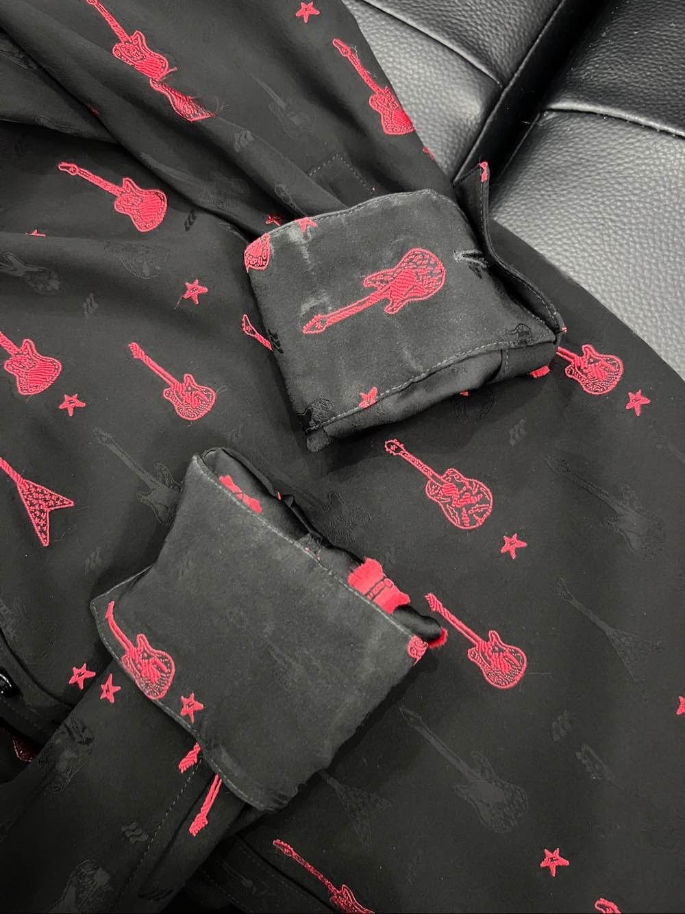 Saint Laurent Paris Saint Laurent Guitar Pattern Button Up Shirt Size XS Size US XS / EU 42 / 0 - 5 Thumbnail