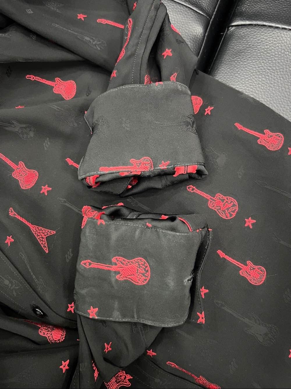 Saint Laurent Paris Saint Laurent Guitar Pattern Button Up Shirt Size XS Size US XS / EU 42 / 0 - 7 Thumbnail