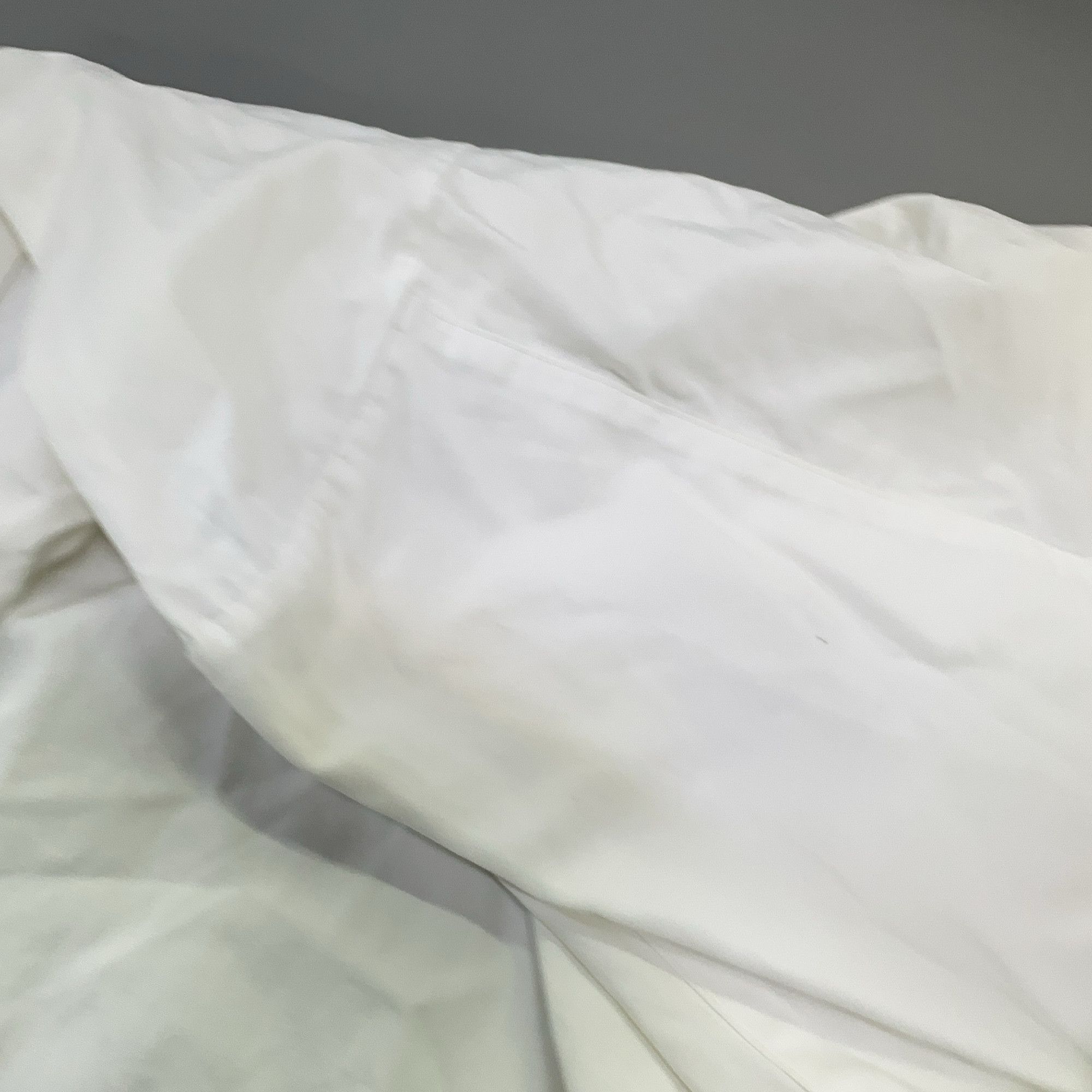 Maison Margiela Maison Margiela White Button Up Shirt Size 48 Size US M / EU 48-50 / 2 - 9 Thumbnail