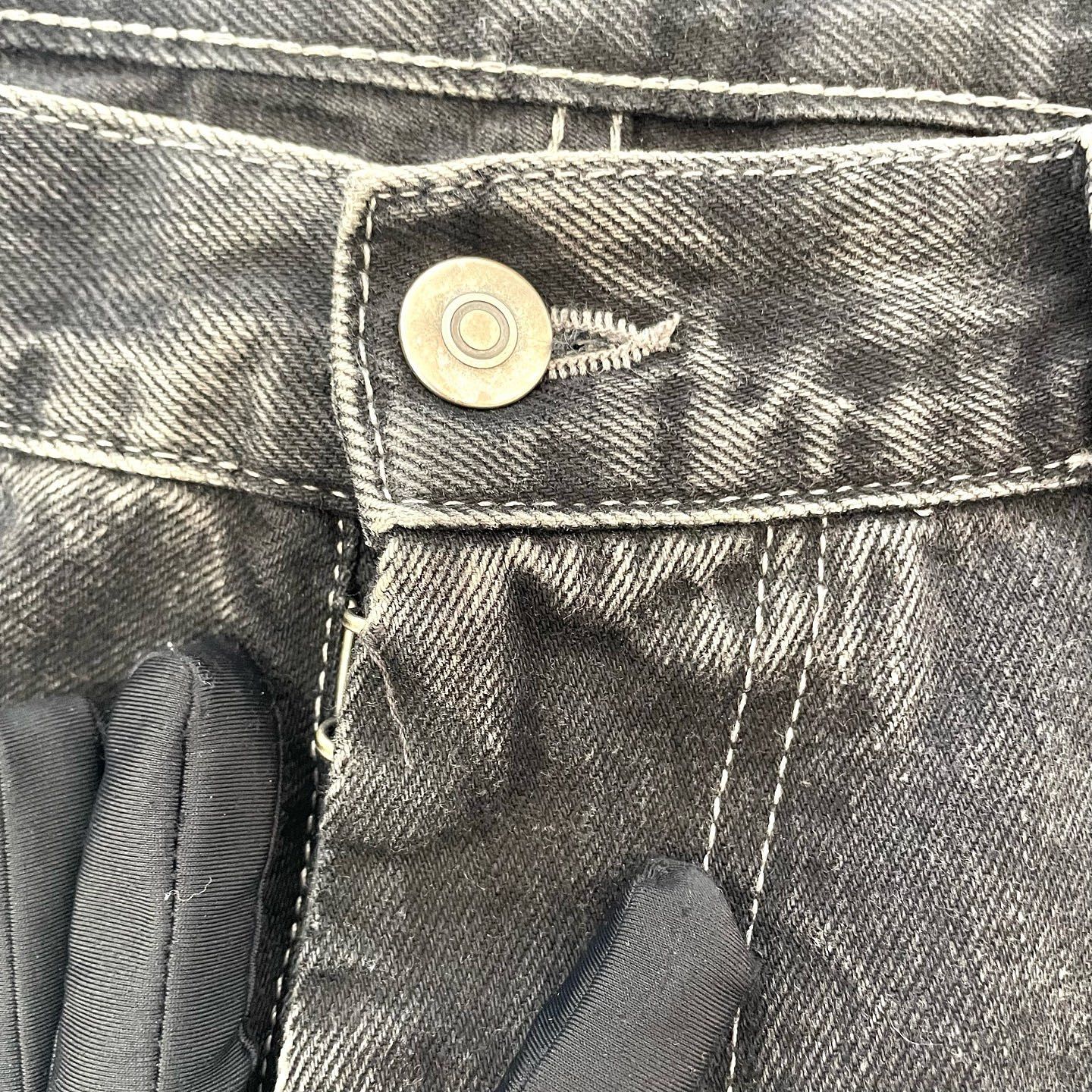 Maison Margiela Maison Margiela Paint Splatter Jeans Size 27 Size 27" / US 4 / IT 40 - 5 Thumbnail