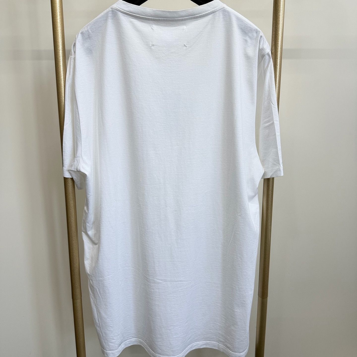 Maison Margiela Maison Margiela White Logo Print T-Shirt Size M Size US M / EU 48-50 / 2 - 2 Thumbnail