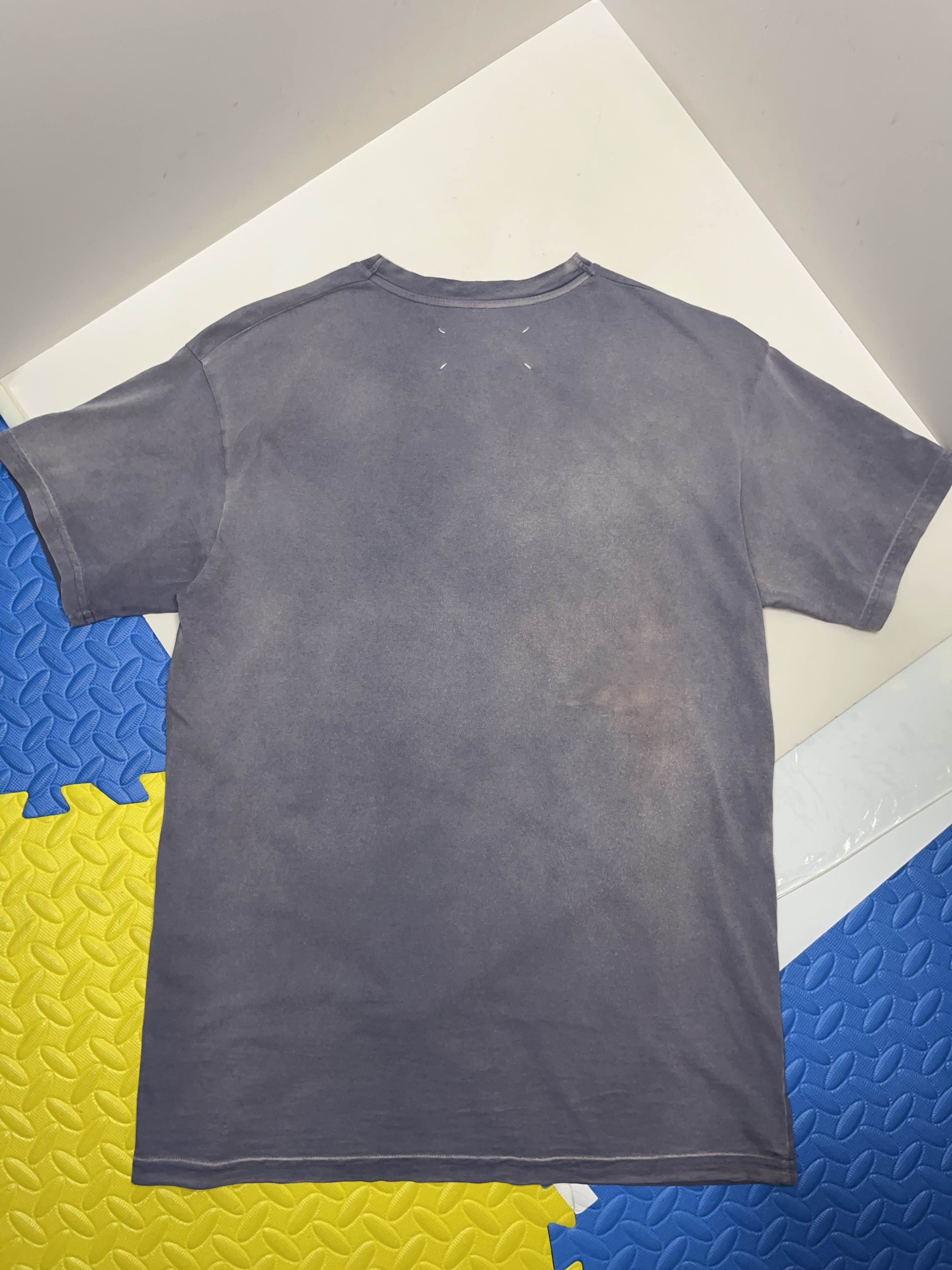 Maison Margiela Maison Margiela Logo Print T-Shirt Size S Size S / US 4 / IT 40 - 2 Thumbnail