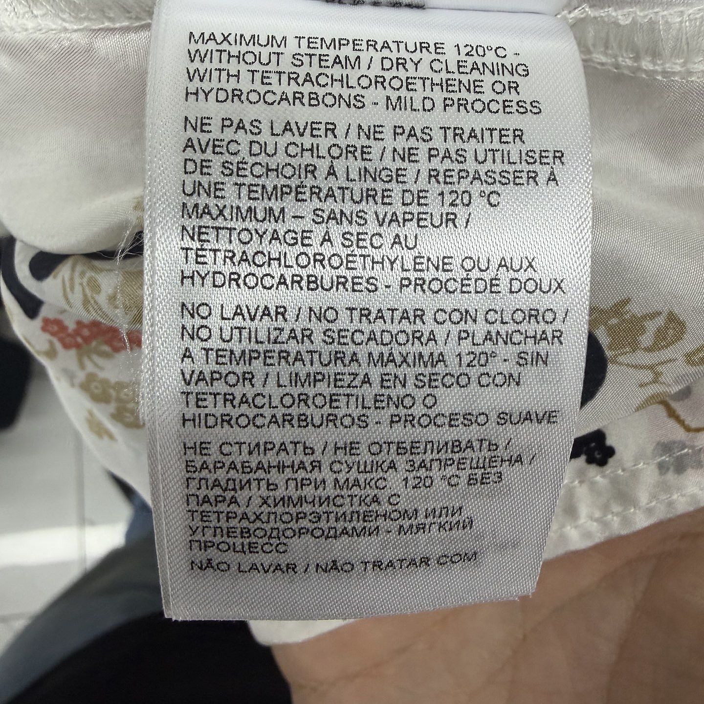 Bottega Veneta Bottega Veneta Floral Silk-Back T-Shirt Size L Size L / US 10 / IT 46 - 7 Thumbnail
