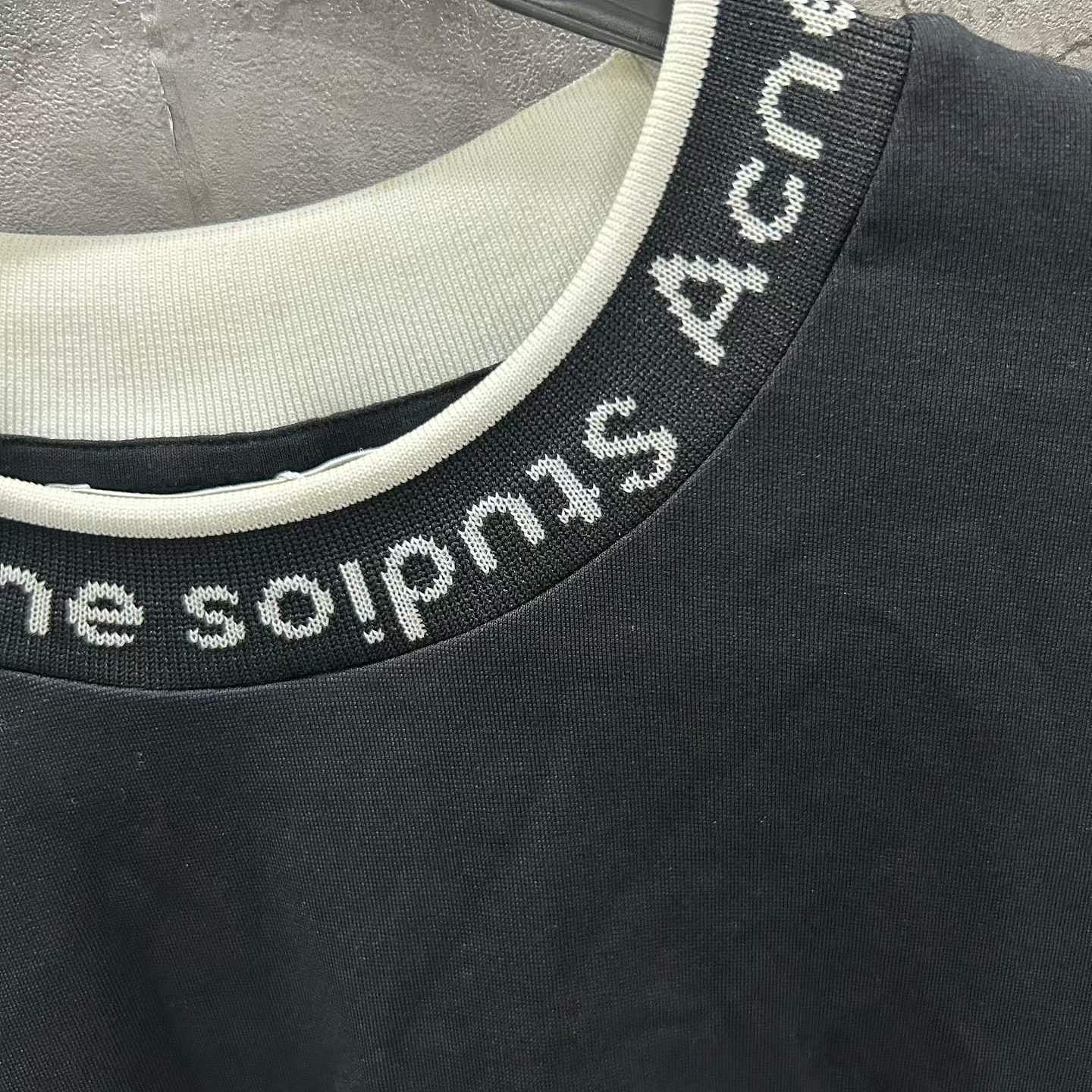 Acne Studios Acne Studios Logo Collar T-Shirt Size XS Size US XS / EU 42 / 0 - 5 Thumbnail