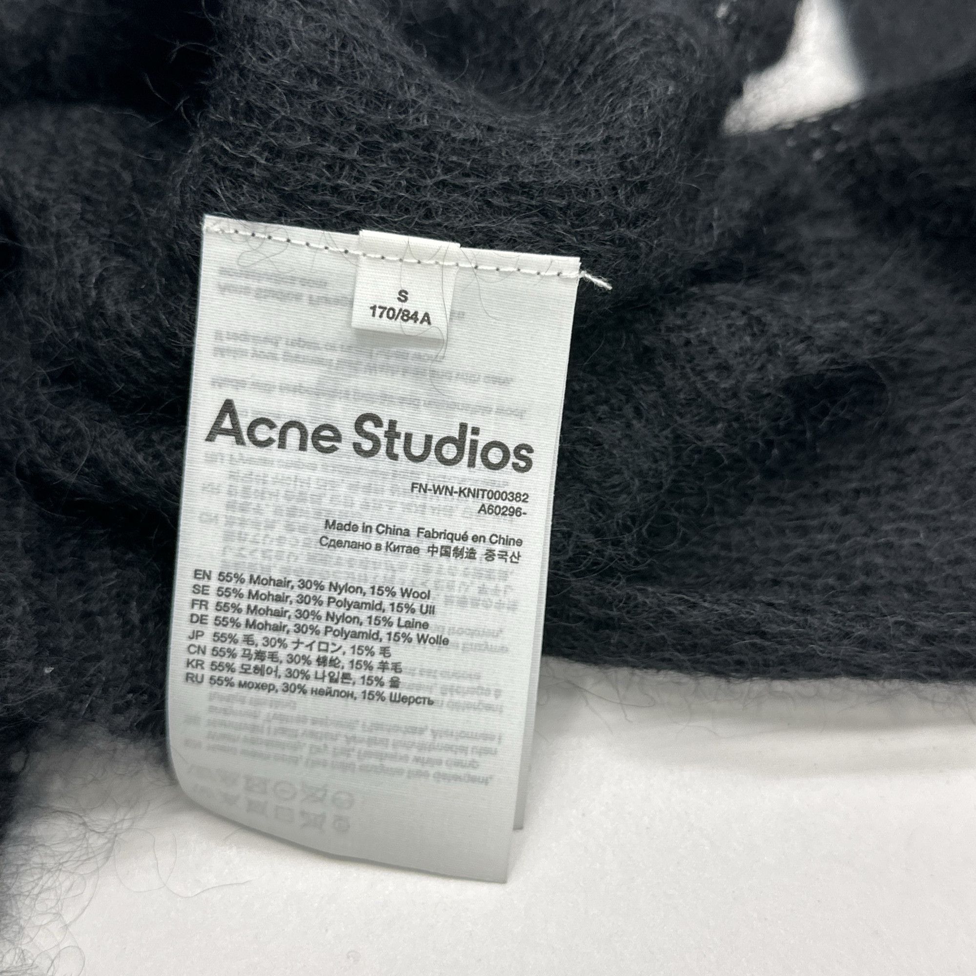 Acne Studios Acne Studios Mohair Wool V-Neck Cardigan Size S Size S / US 4 / IT 40 - 4 Thumbnail
