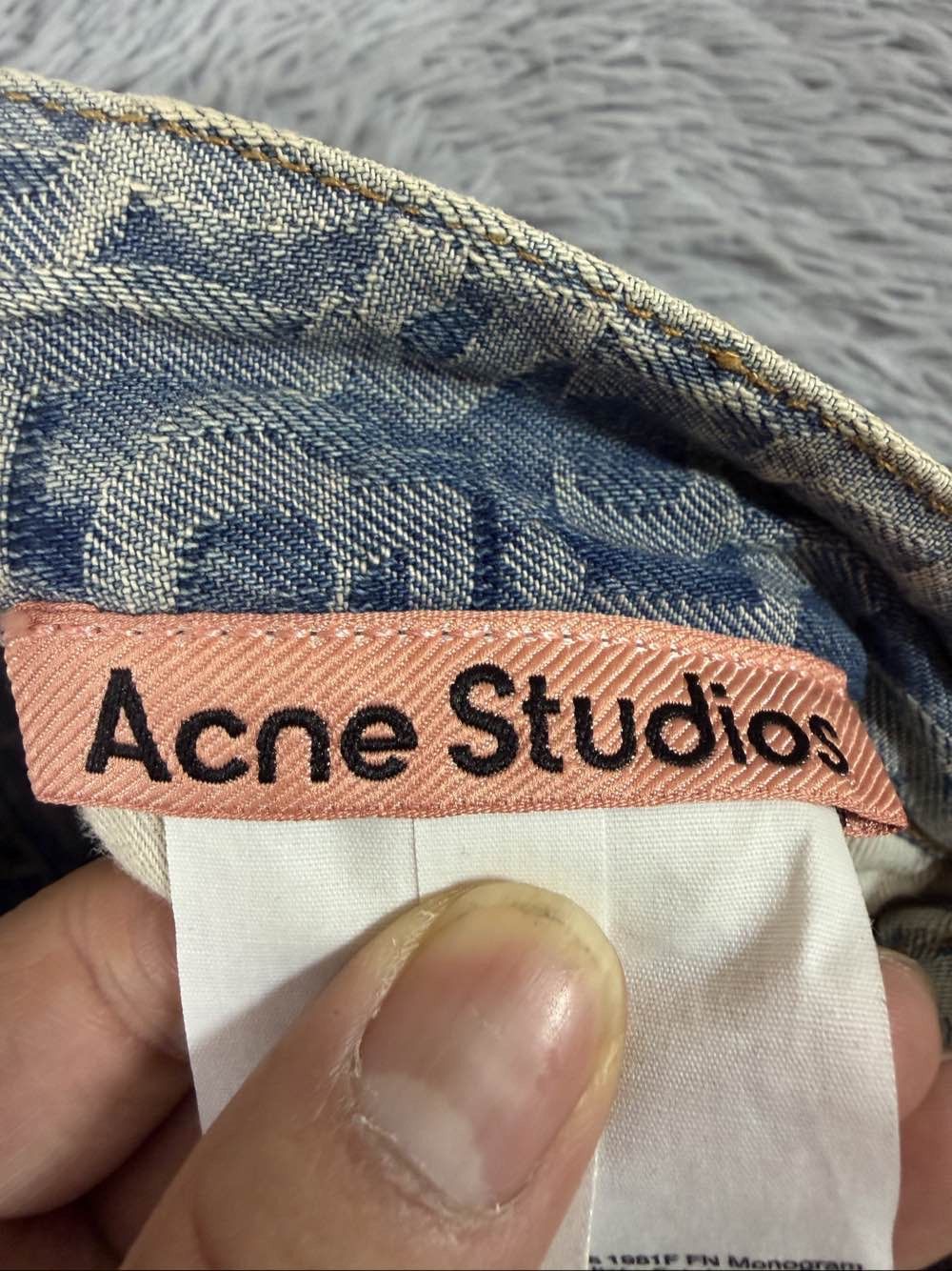 Acne Studios Acne Studios Monogram Print Jeans Size 36 Size 25" / US 0 / IT 36 - 3 Thumbnail